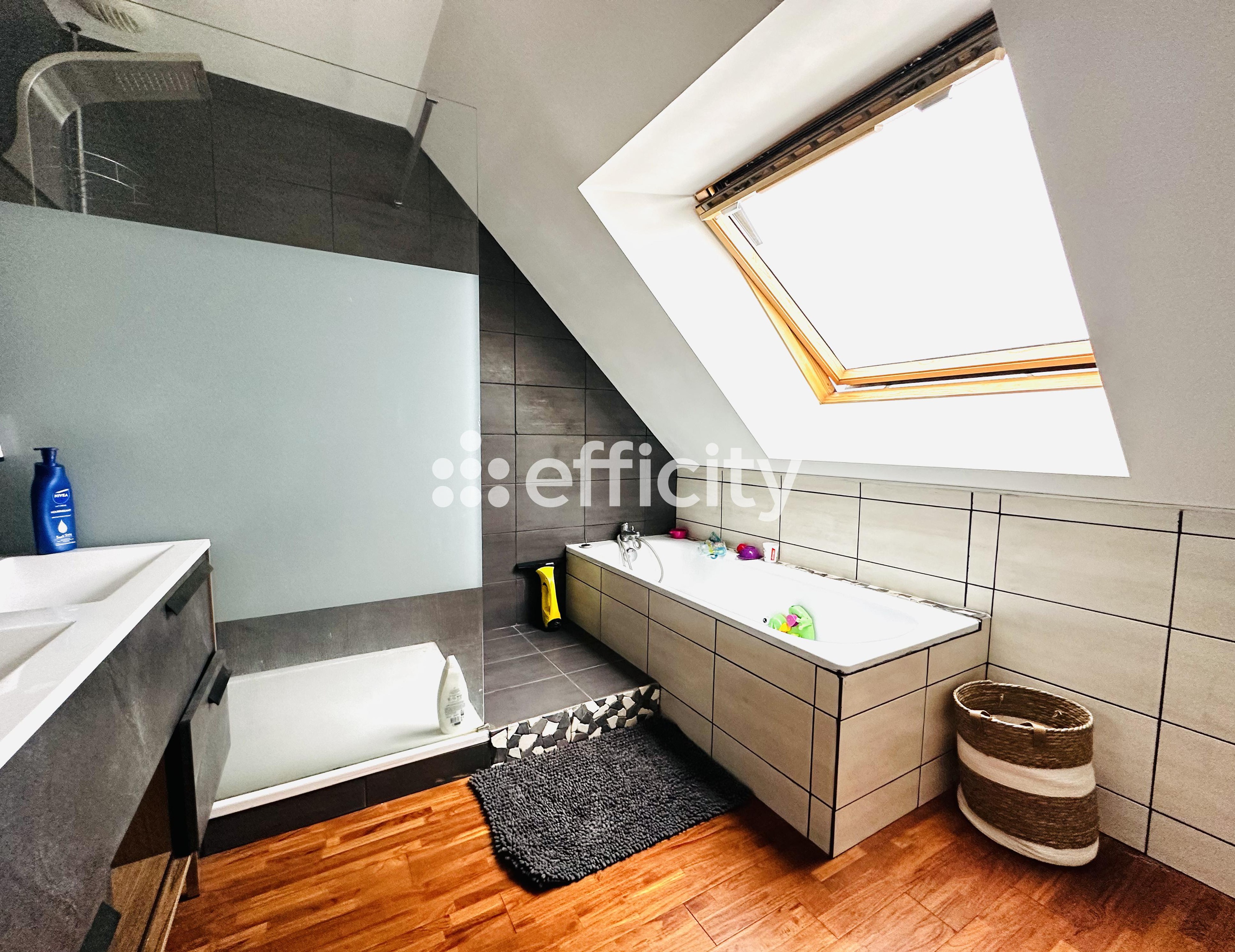 Achat immobilier Maison 5 pièces  103m2 à Châteaugiron (35410) - Photo n°8