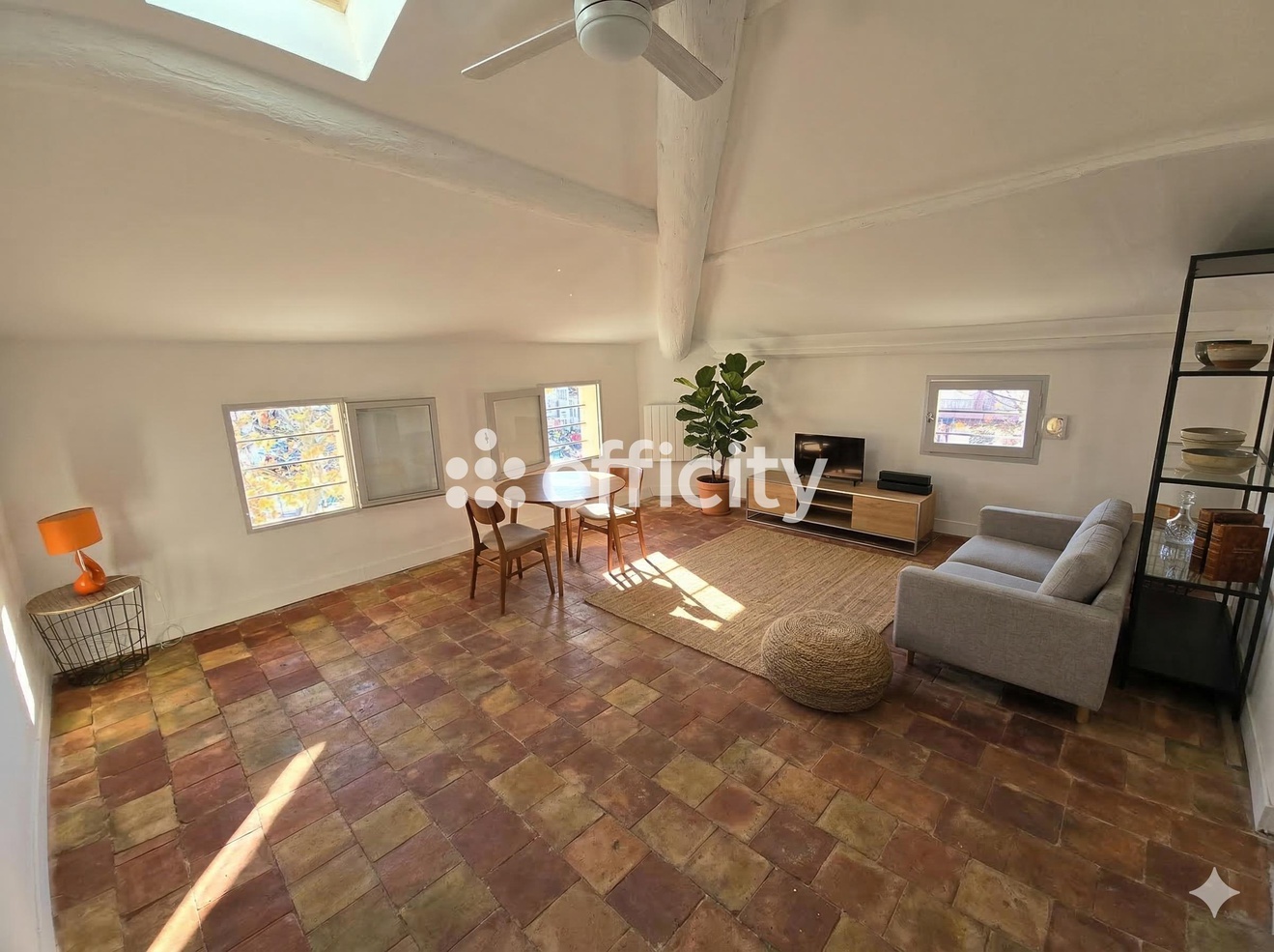 appartement 4 pièces - 90m2 à Aix-en-Provence (13290)