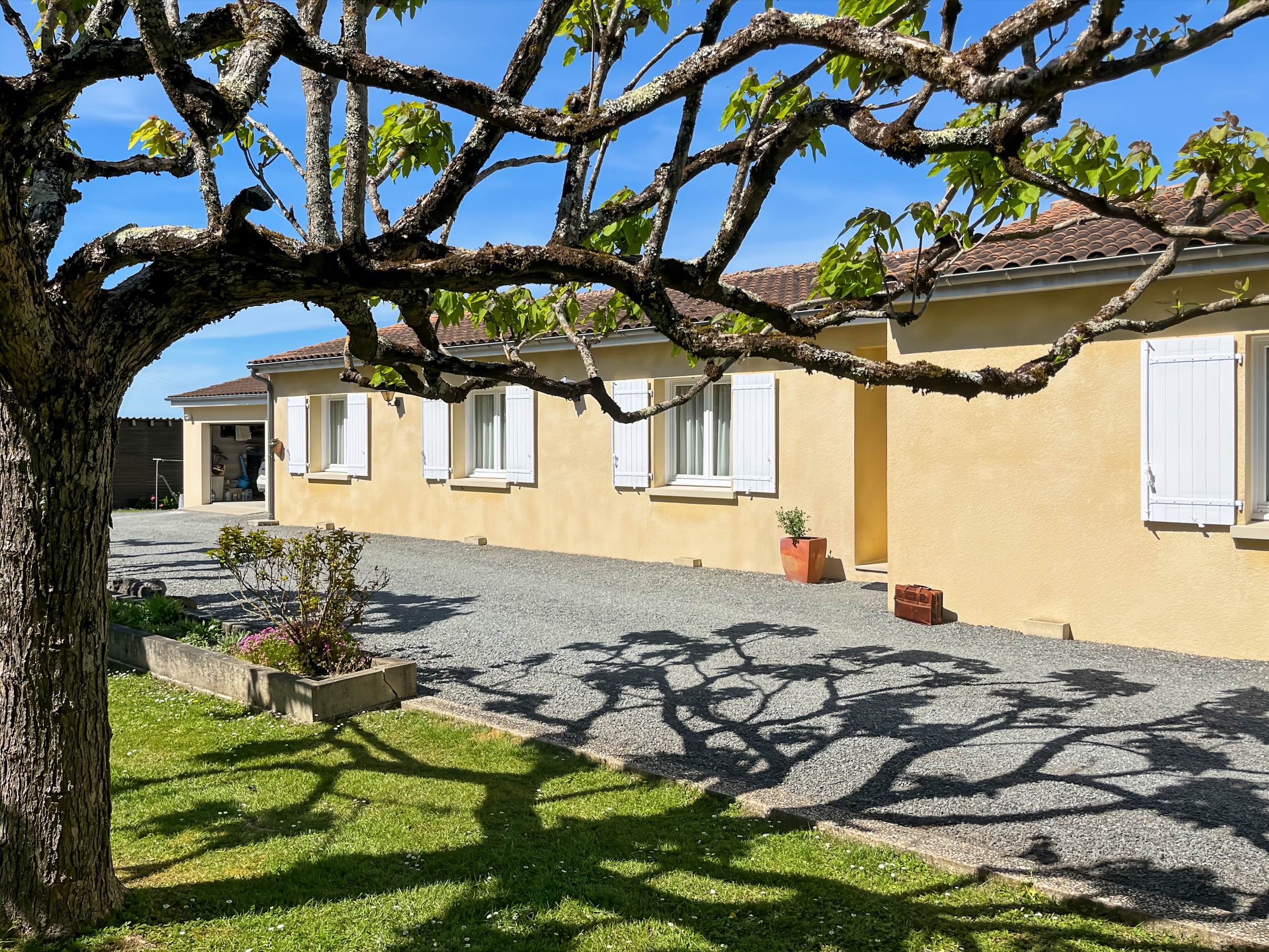 Achat immobilier Maison 5 pièces  140m2 à Louzignac (17160) - Photo n°14