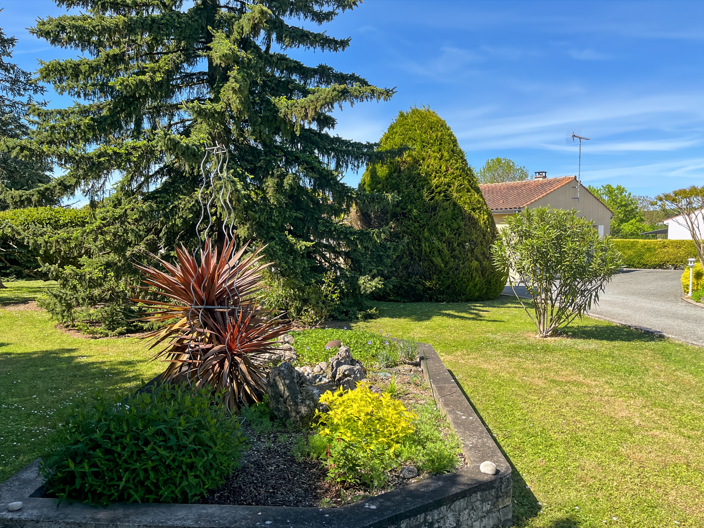 Achat immobilier Maison 5 pièces  140m2 à Louzignac (17160) - Photo n°19
