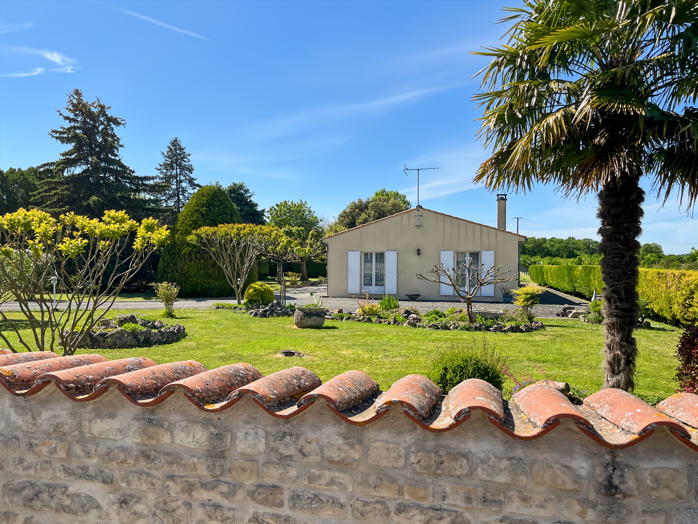 Achat immobilier Maison 5 pièces  140m2 à Louzignac (17160) - Photo n°23