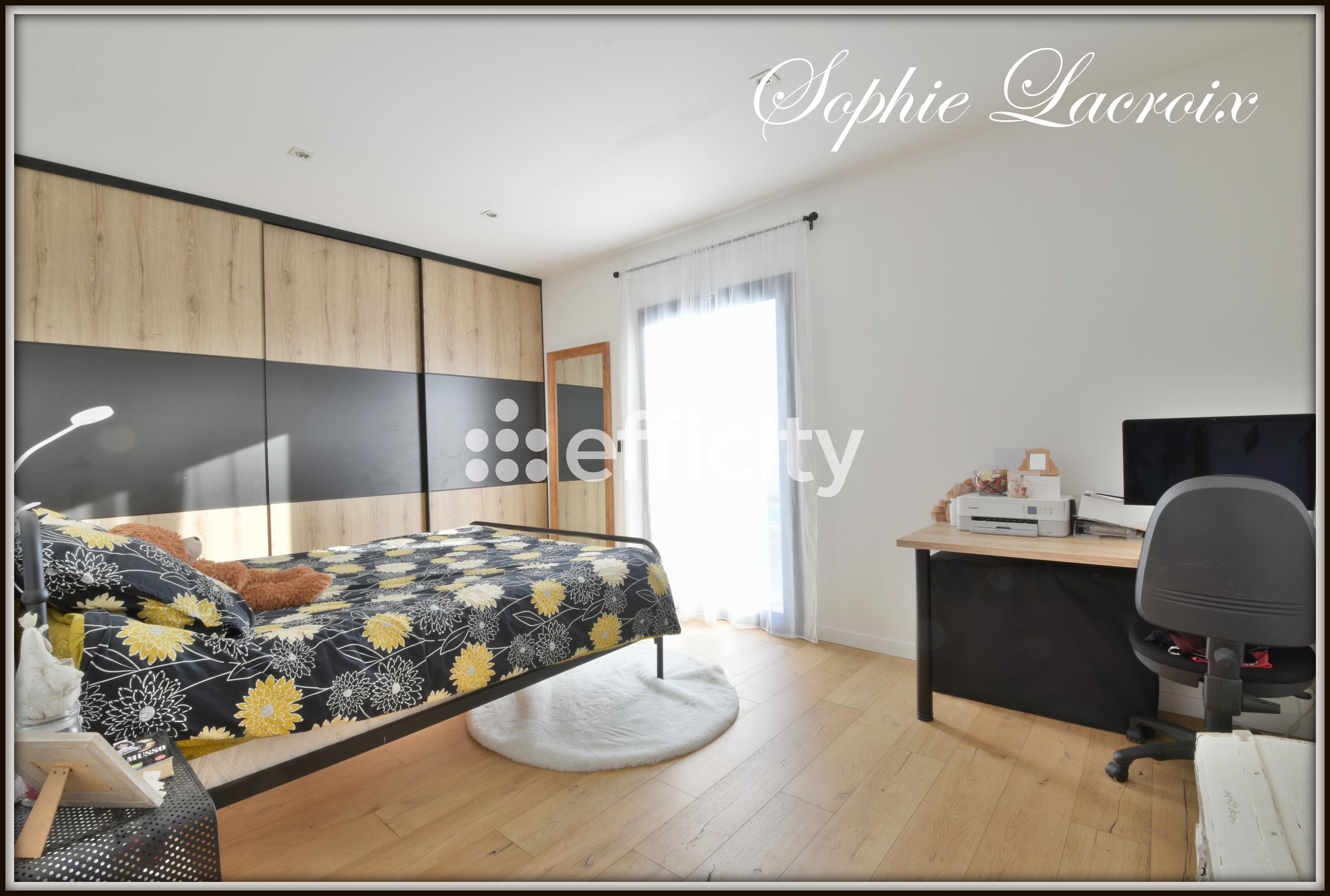 Achat immobilier Maison 4 pièces  127m2 à Roussillon (38150) - Photo n°11