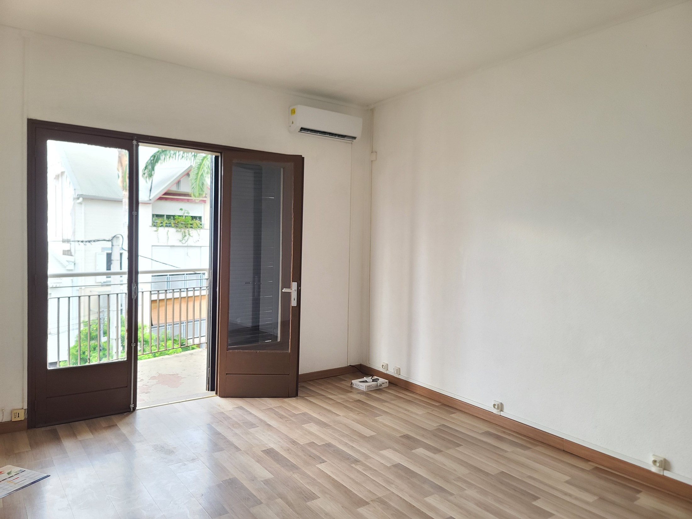 appartement 3 pièces - 77m2 à Saint-Denis (97400)