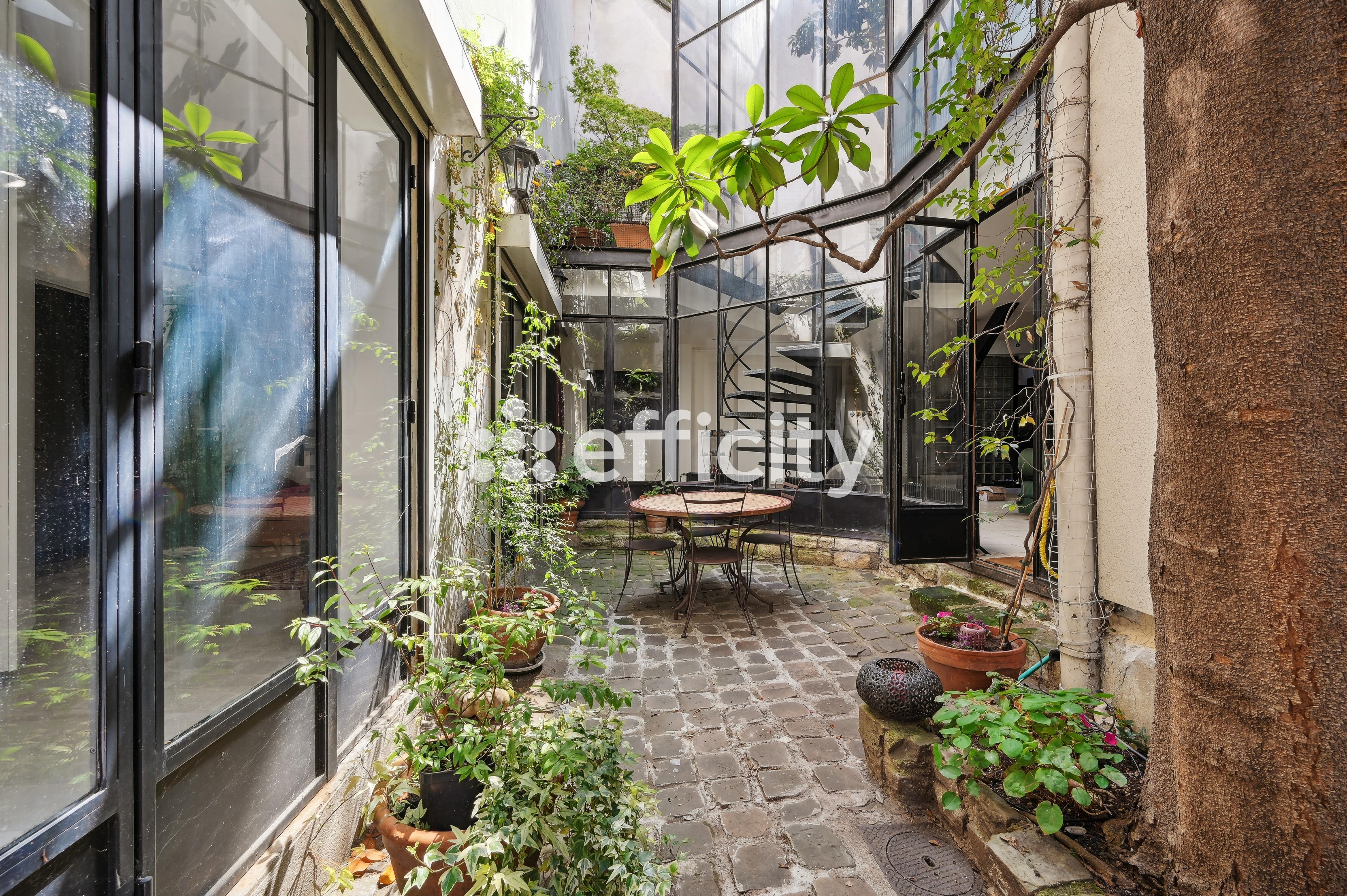 appartement 6 pièces - 256m2 à Paris (75005)