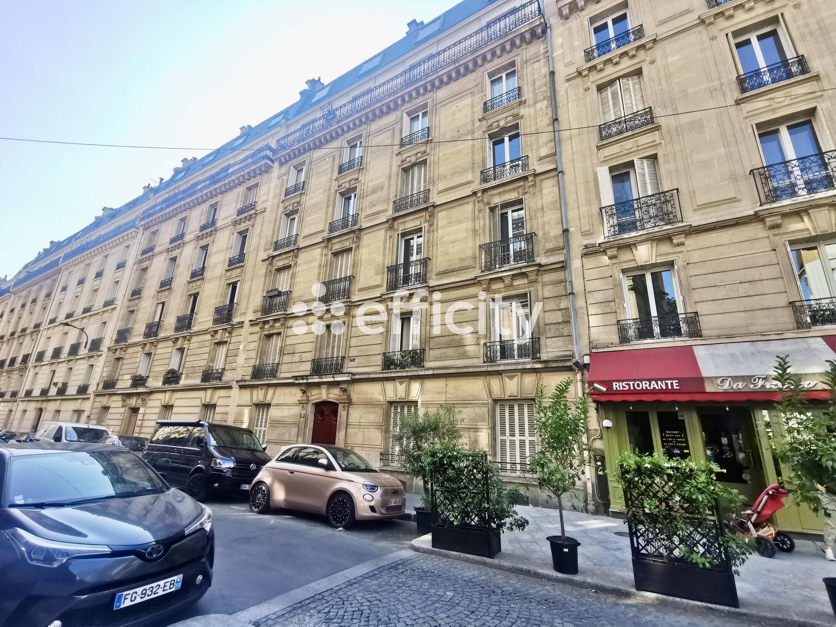 appartement 1 pièces - 8m2 à Paris (75017)