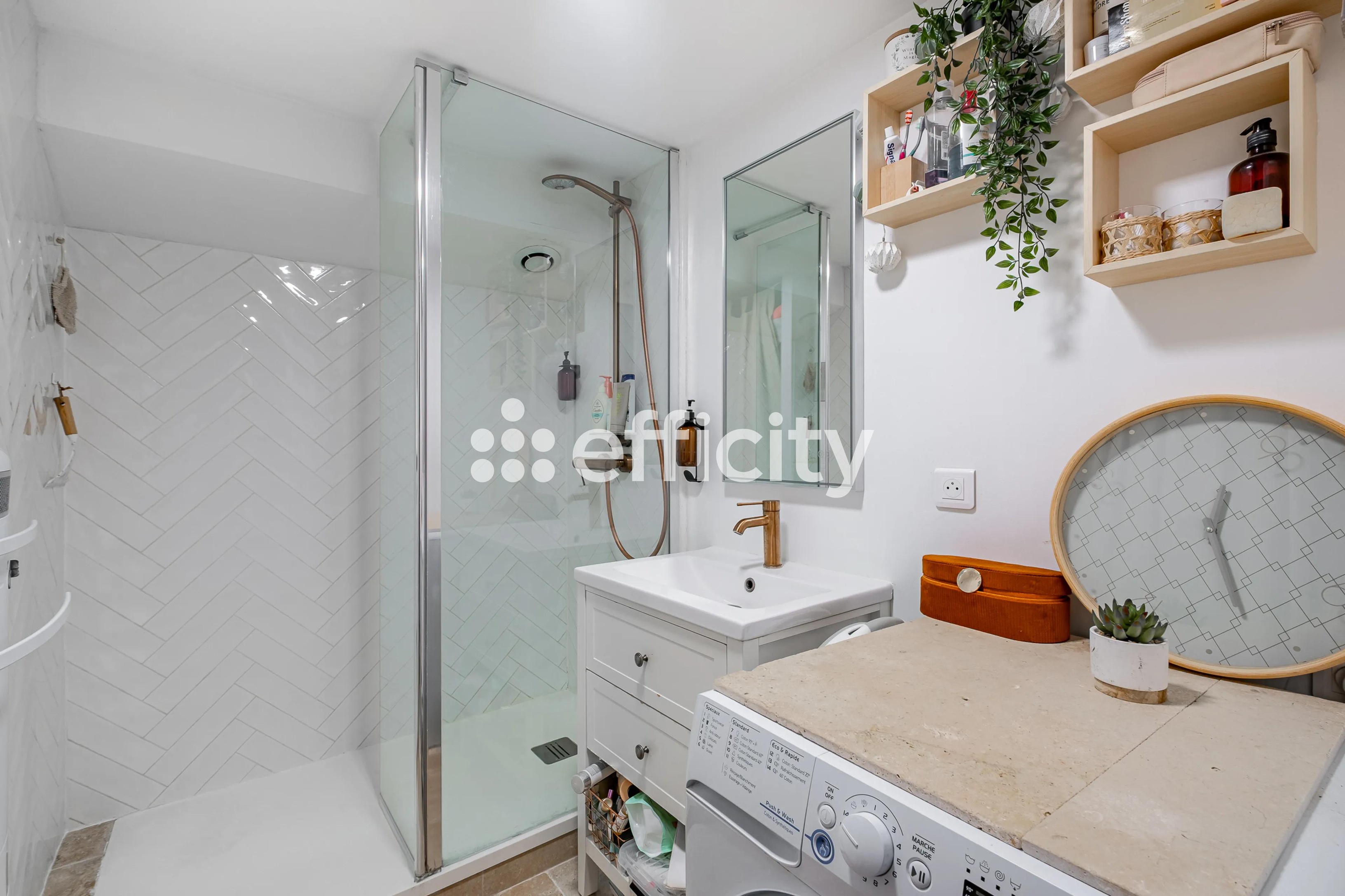 Achat immobilier Appartement 3 pièces  59m2 à Fréjus (83370) - Photo n°12