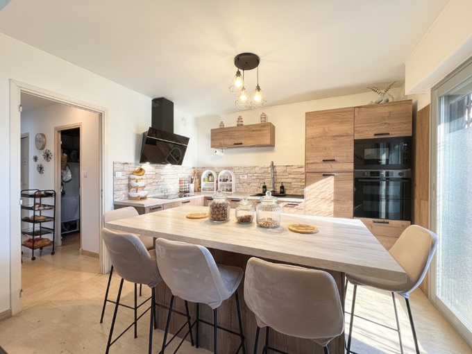 Achat immobilier Appartement 5 pièces  115m2 à Marseille (13005) - Photo n°5