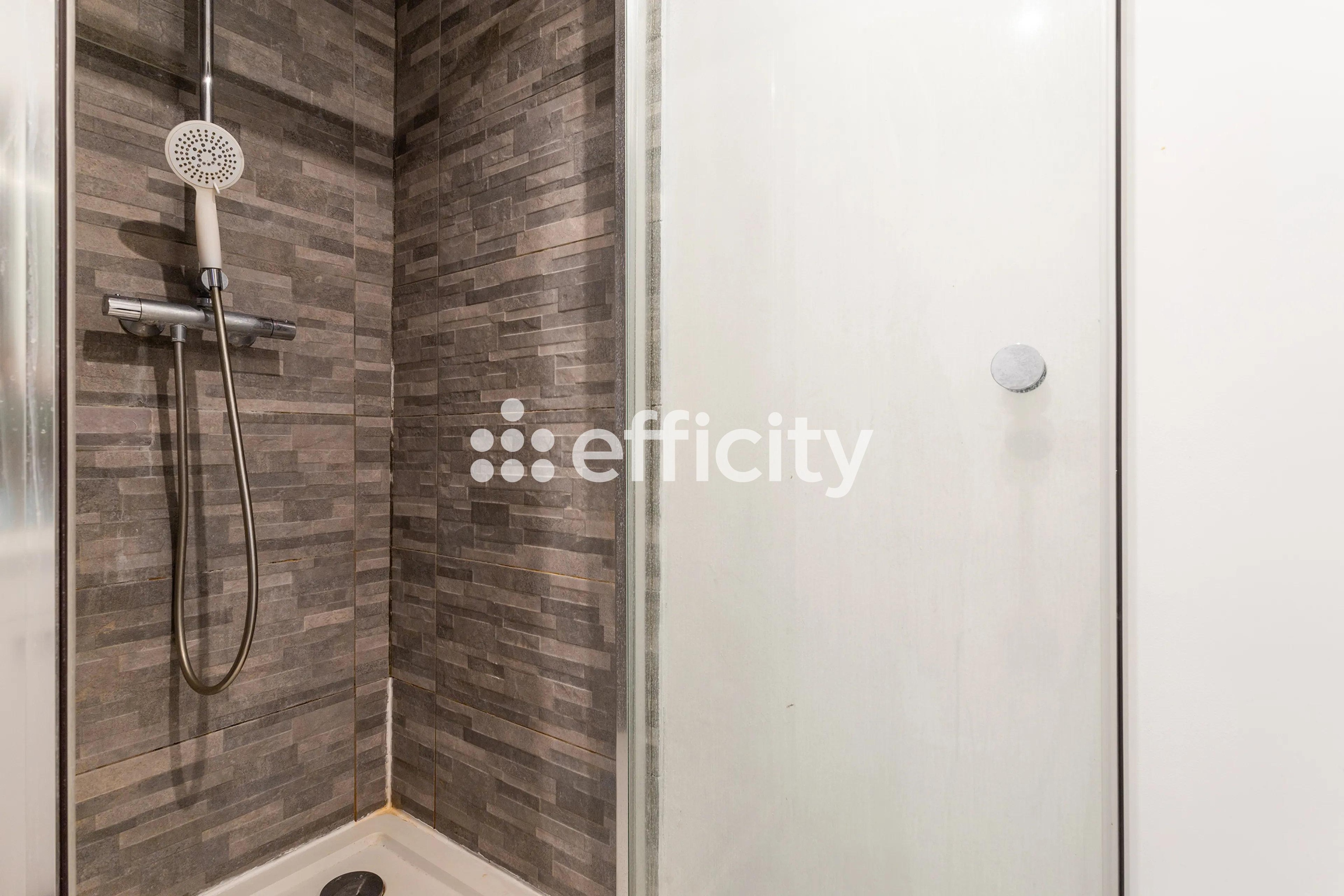 Achat immobilier Appartement 5 pièces  90m2 à Lille (59000) - Photo n°12