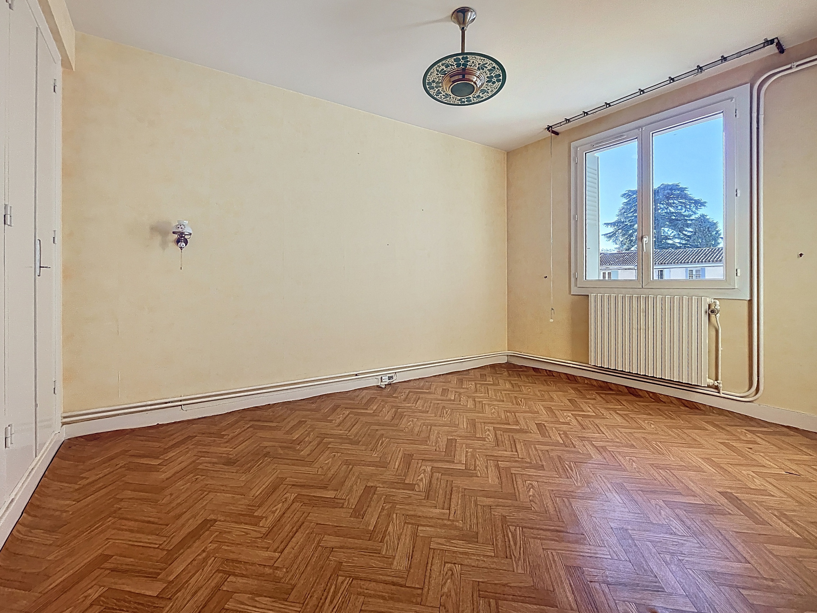 Achat immobilier Appartement 4 pièces  77m2 à Valence (26000) - Photo n°4