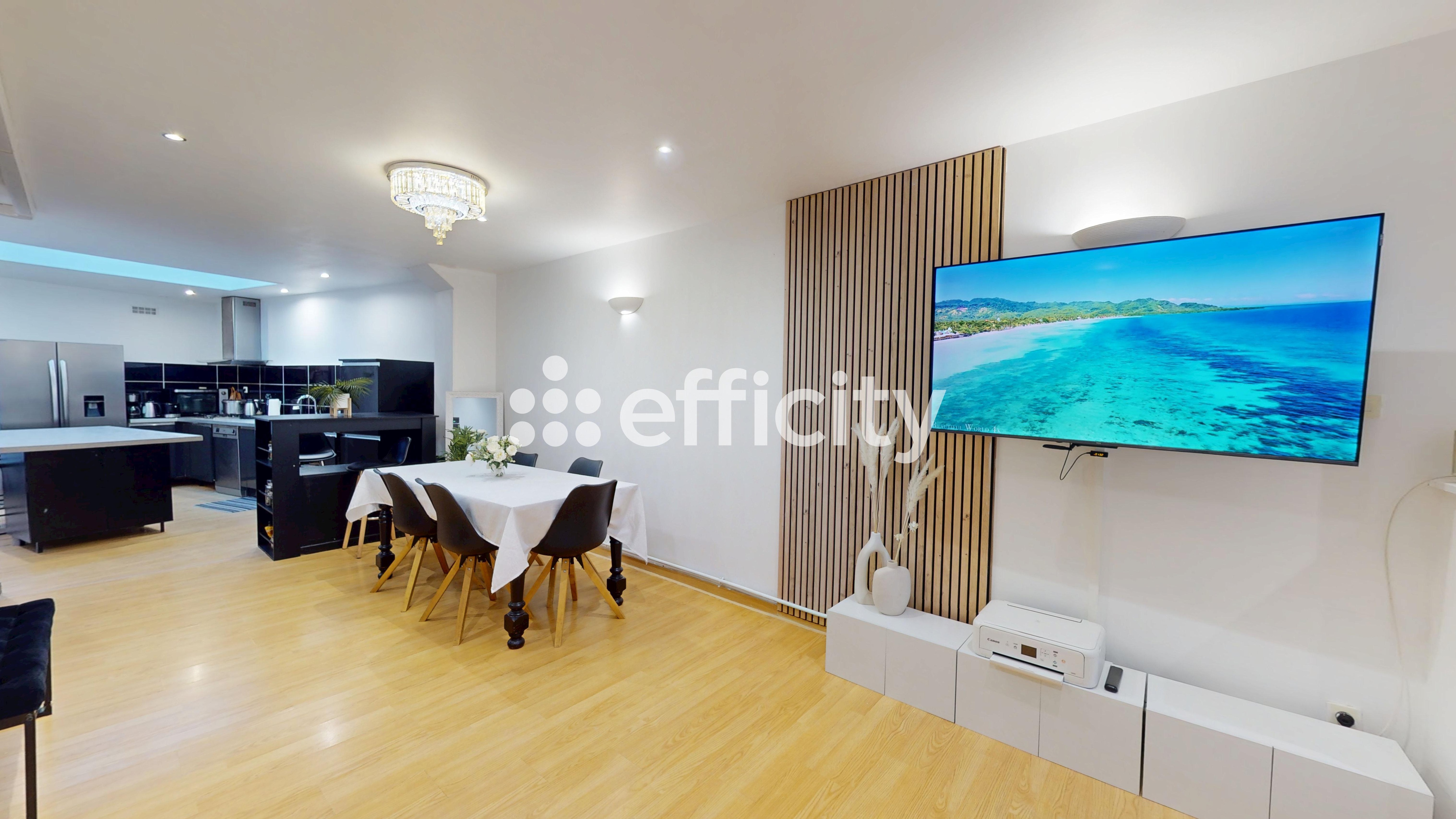 Achat immobilier Maison 5 pièces  94m2 à Villeneuve-d'Ascq (59493) - Photo n°1