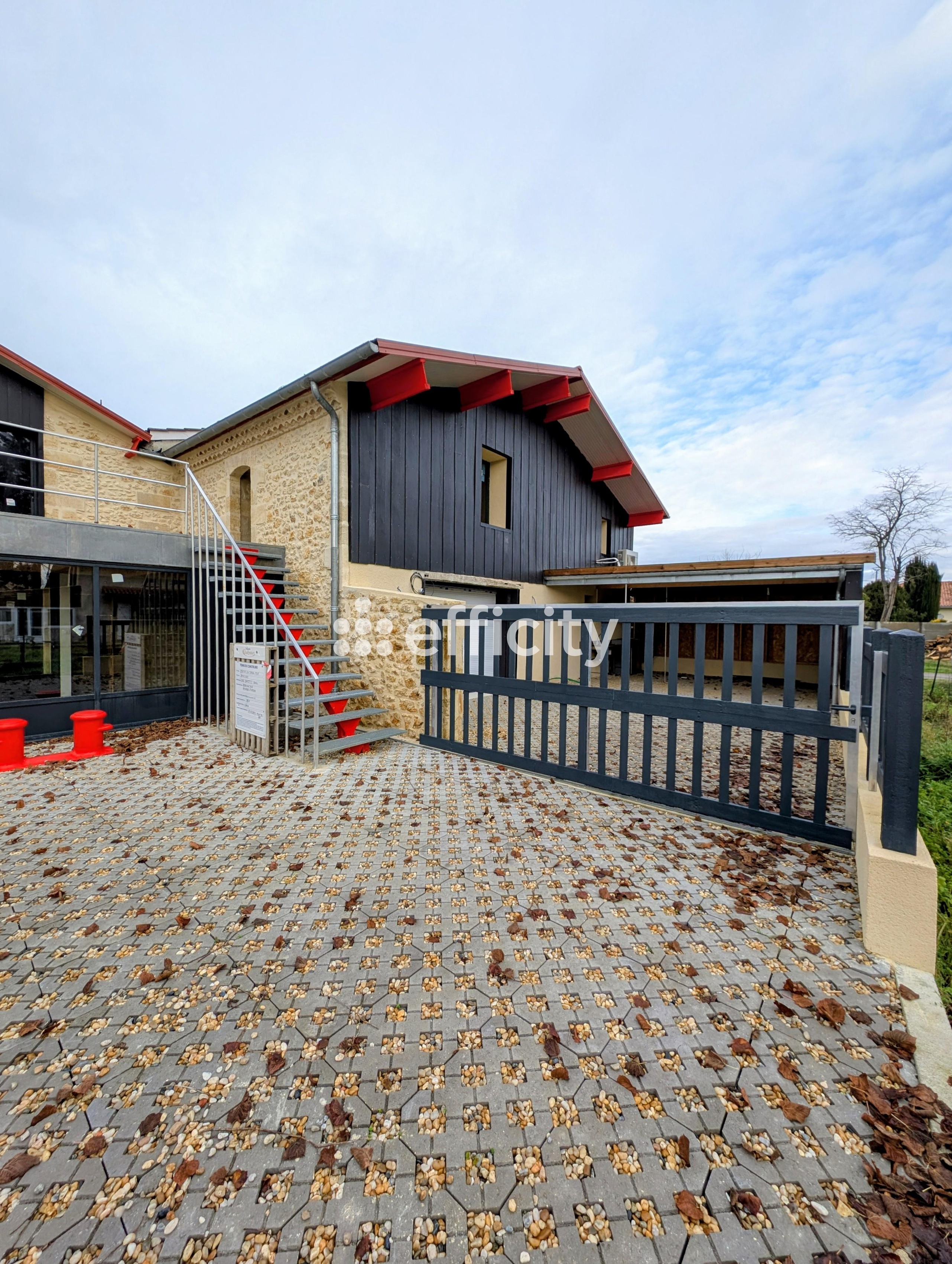 Achat immobilier Maison 7 pièces  250m2 à Vendays-Montalivet (33930) - Photo n°15