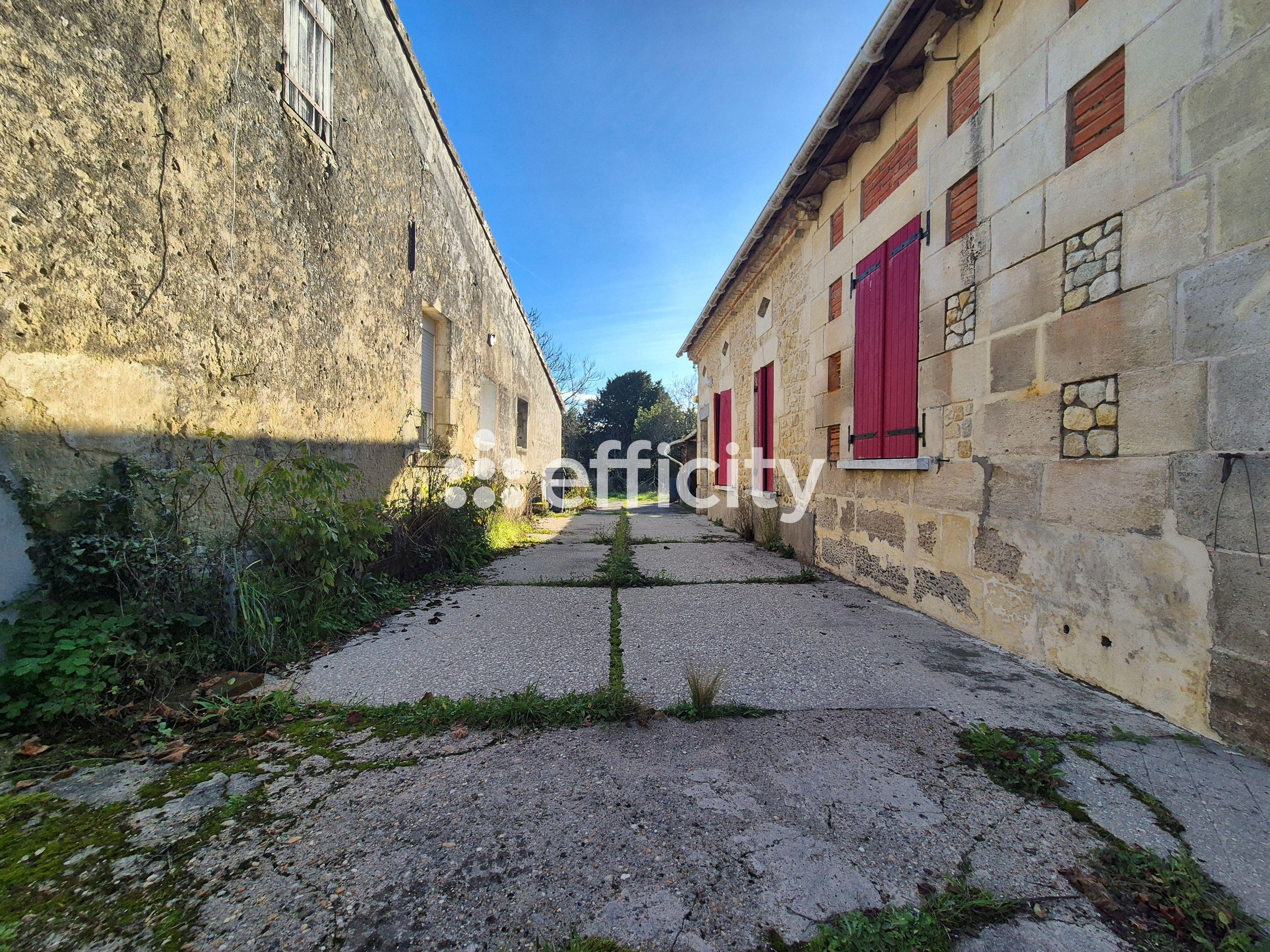 maison 9 pièces - 235m2 à Lesparre-Médoc (33340)