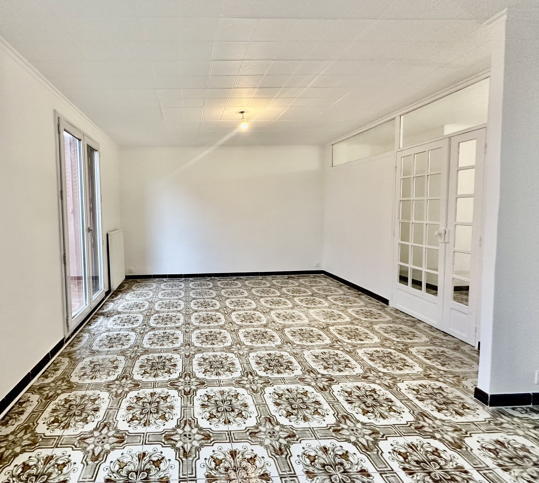 appartement 3 pièces - 63m2 à Le Blanc-Mesnil (93150)