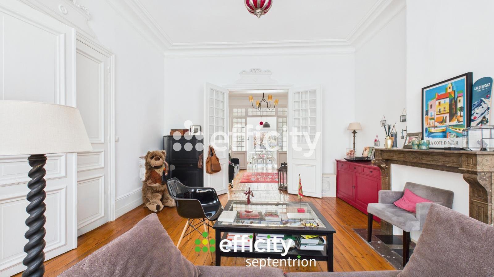 Maison 9 pièces 240 m² · à Valenciennes · 240 m² · 381 900 €