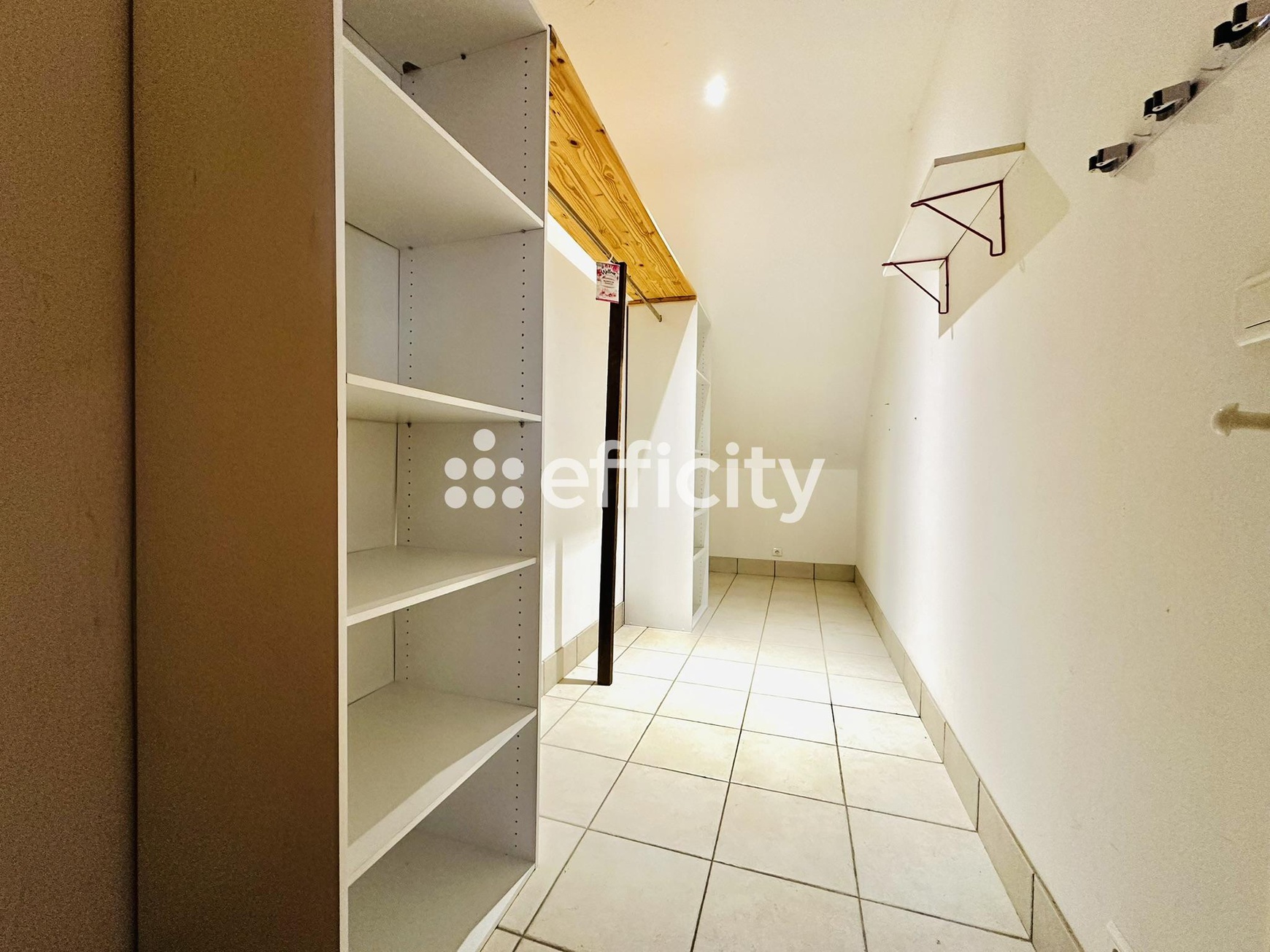 Achat immobilier Maison 8 pièces  225m2 à Retiers (35240) - Photo n°17