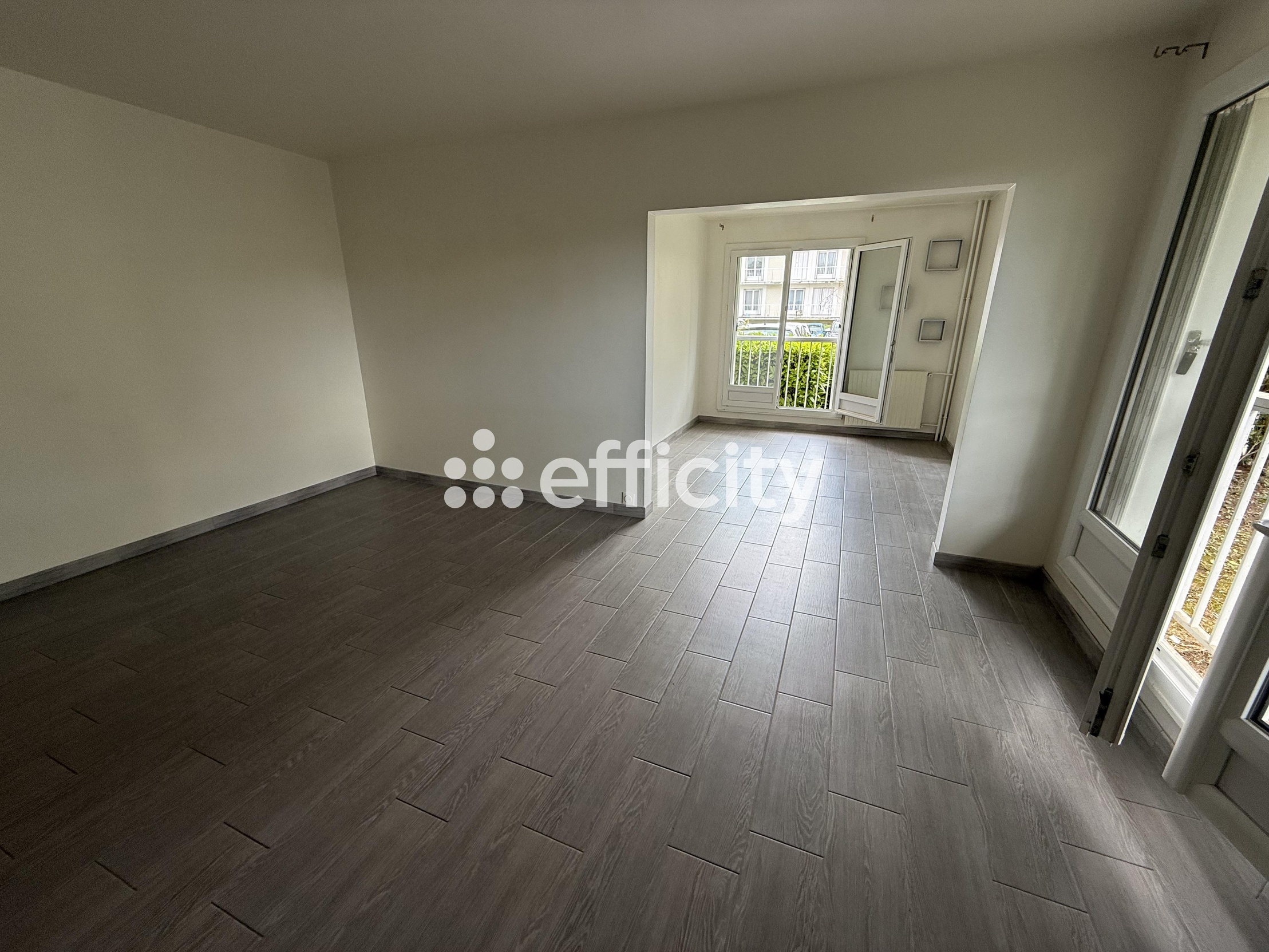 appartement 4 pièces - 81,17m2 à Magny-les-Hameaux (78114)