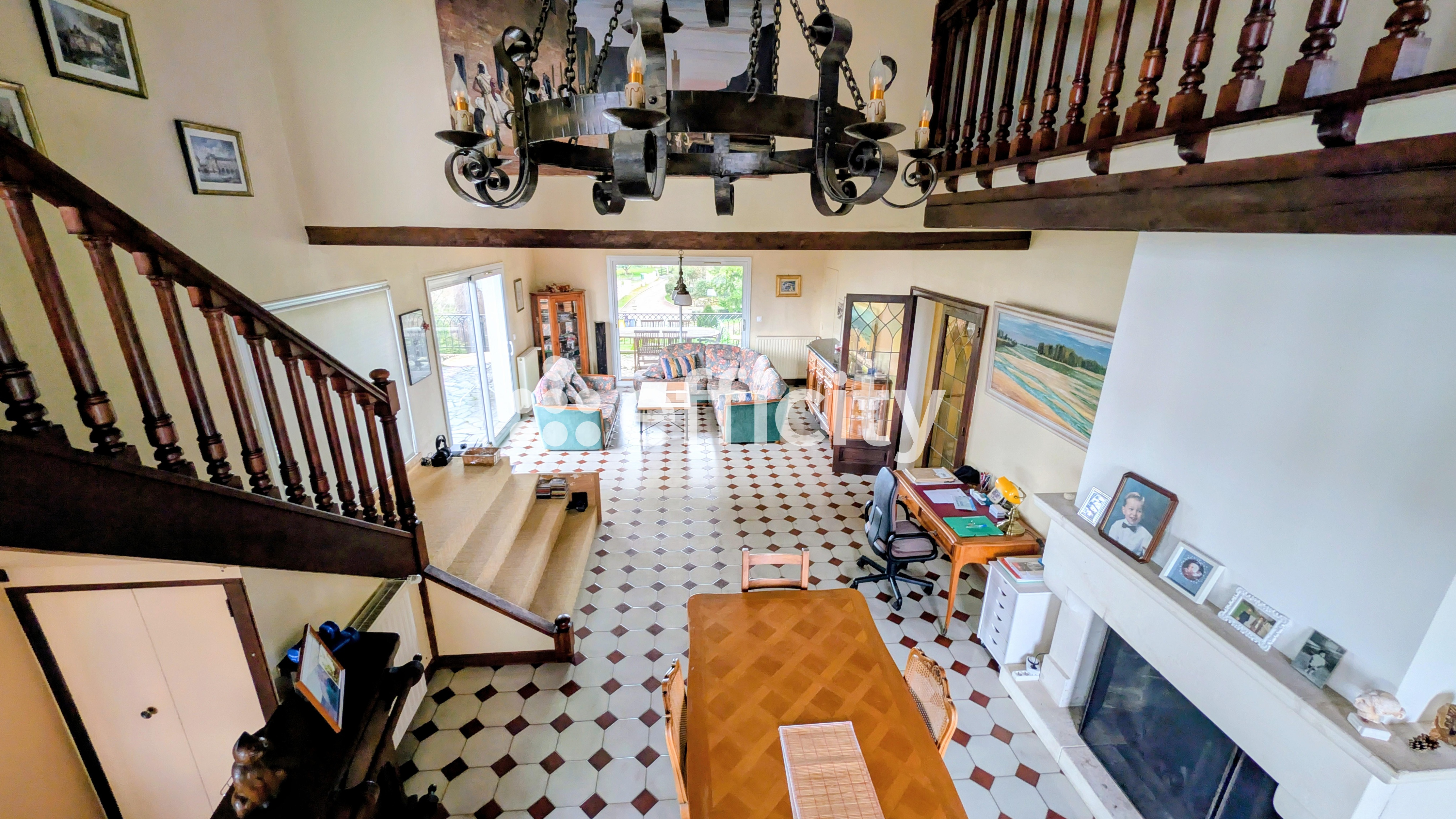 maison 10 pièces - 315m2 à Rochecorbon (37210)