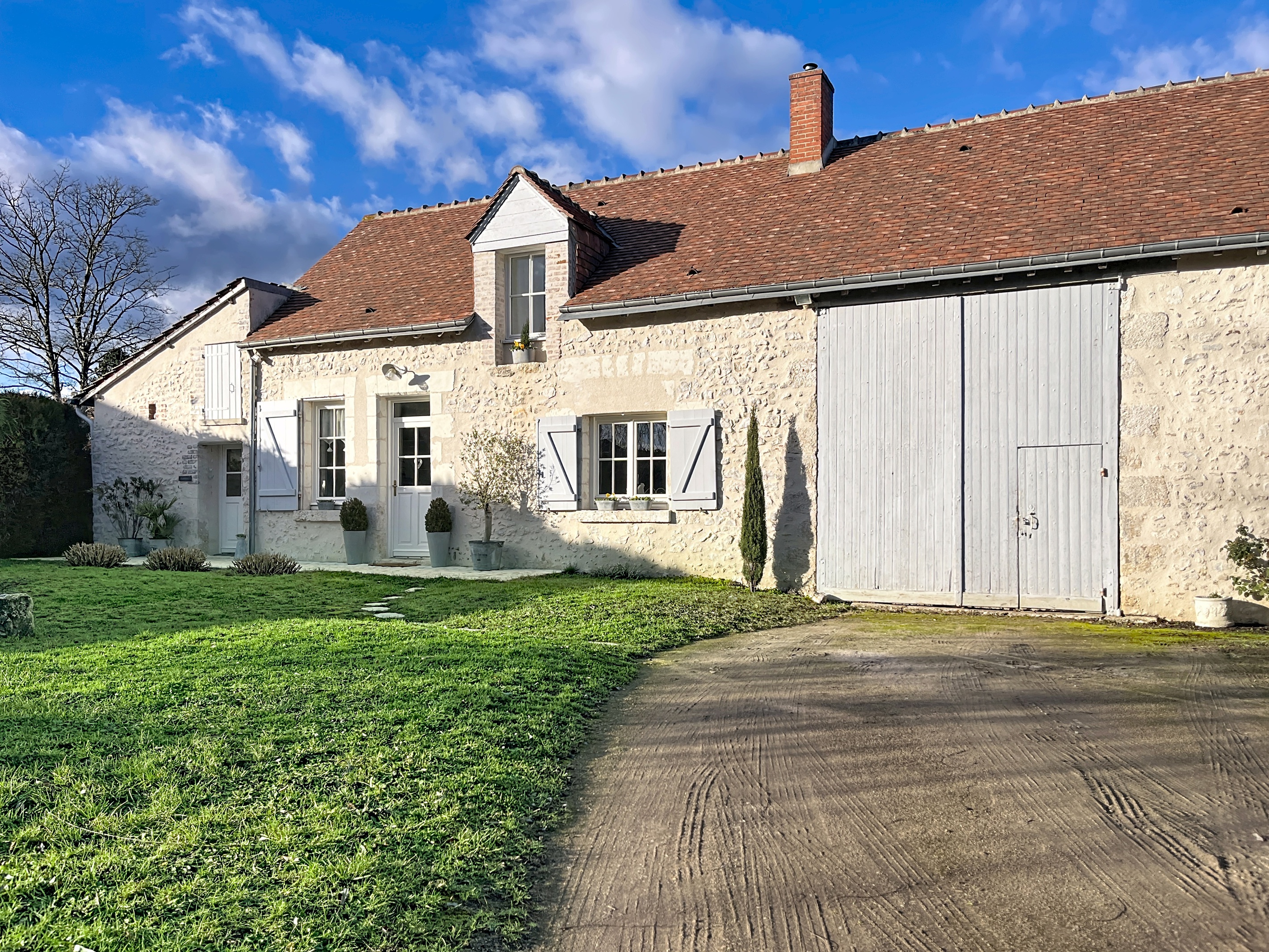 Achat immobilier Maison 4 pièces  139m2 à Veuzain-sur-Loire (41150) - Photo n°1