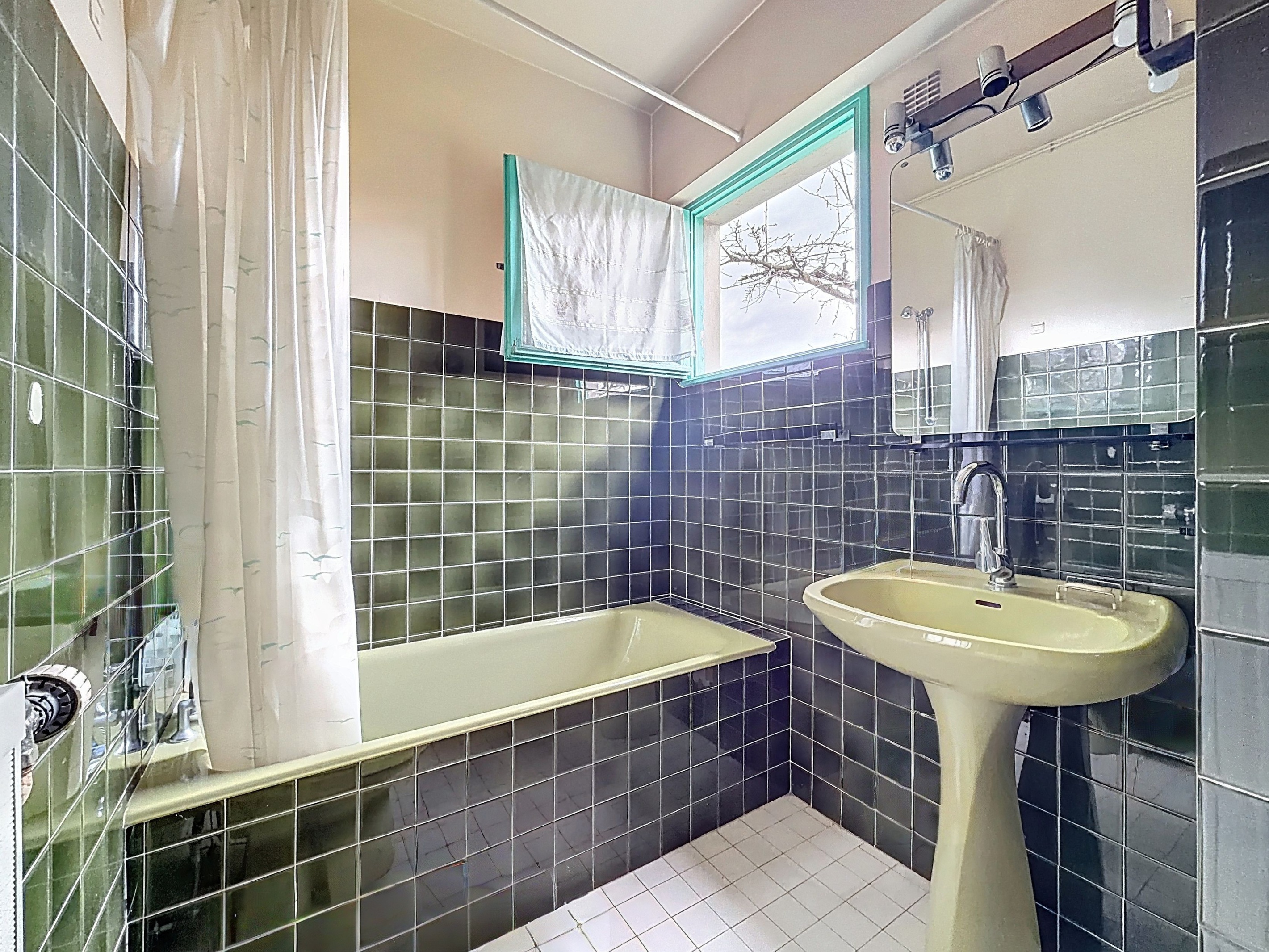 Achat immobilier Maison 8 pièces  145m2 à Valence (26000) - Photo n°8