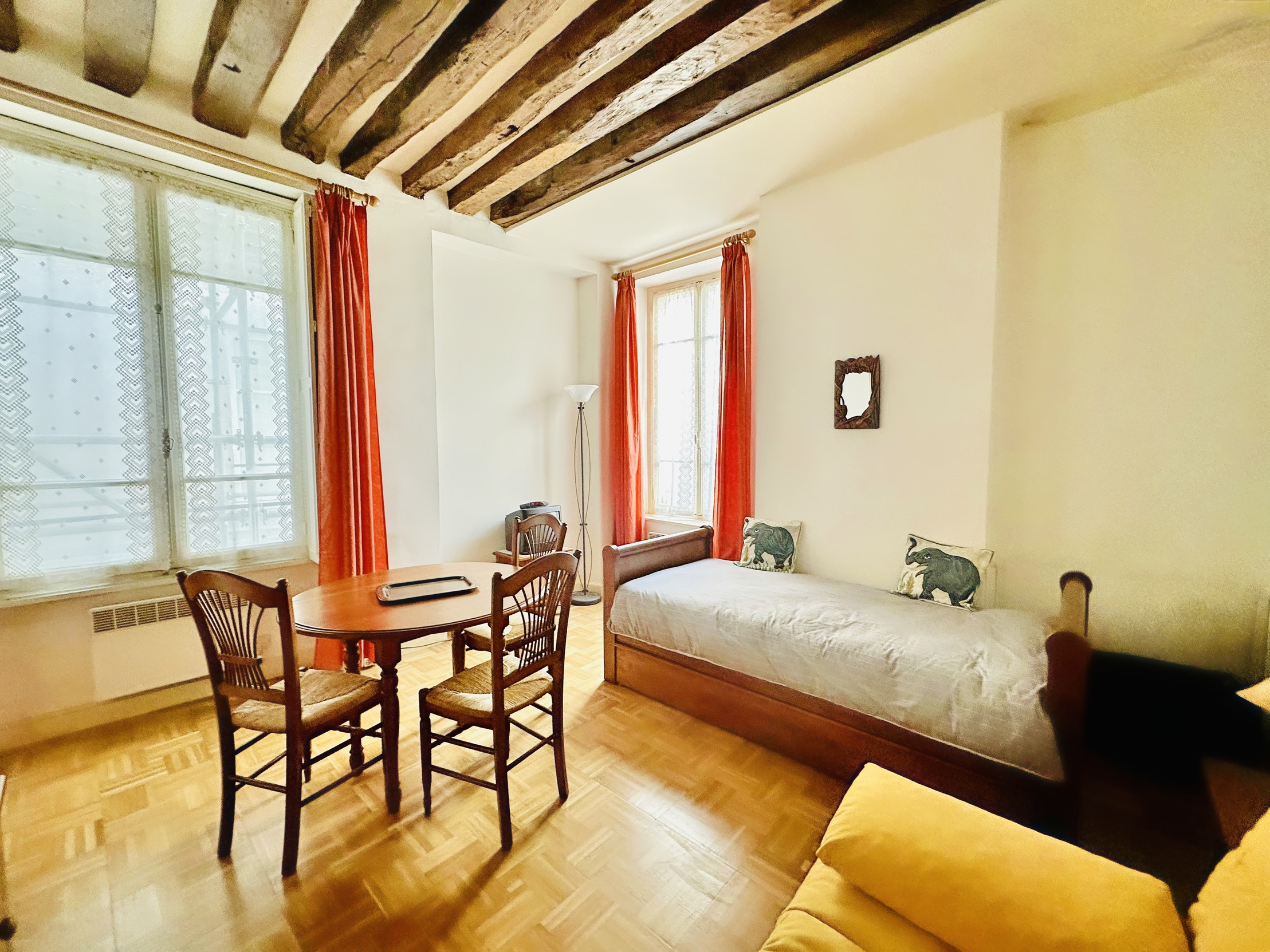 appartement 1 pièces - 24m2 à Paris (75006)