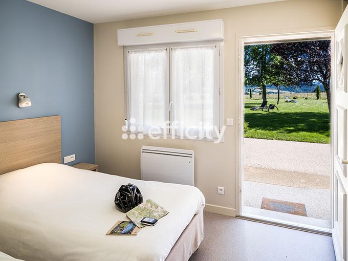 Achat immobilier Local commercial 42 pièces  600m2 à Aubusson-d'Auvergne (63120) - Photo n°8