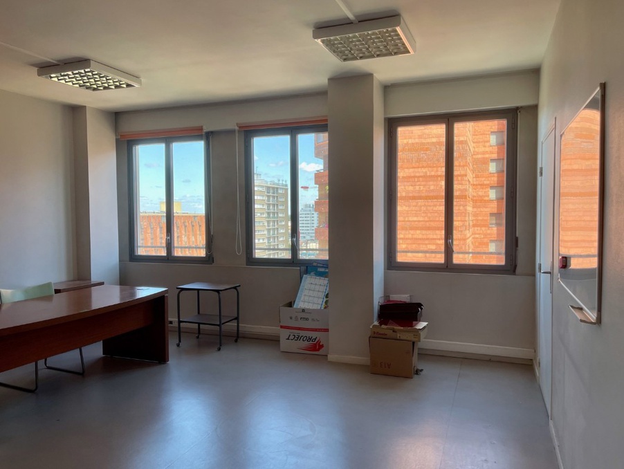 Achat immobilier Bureau 22 pièces  421m2 à Toulouse (31000) - Photo n°12