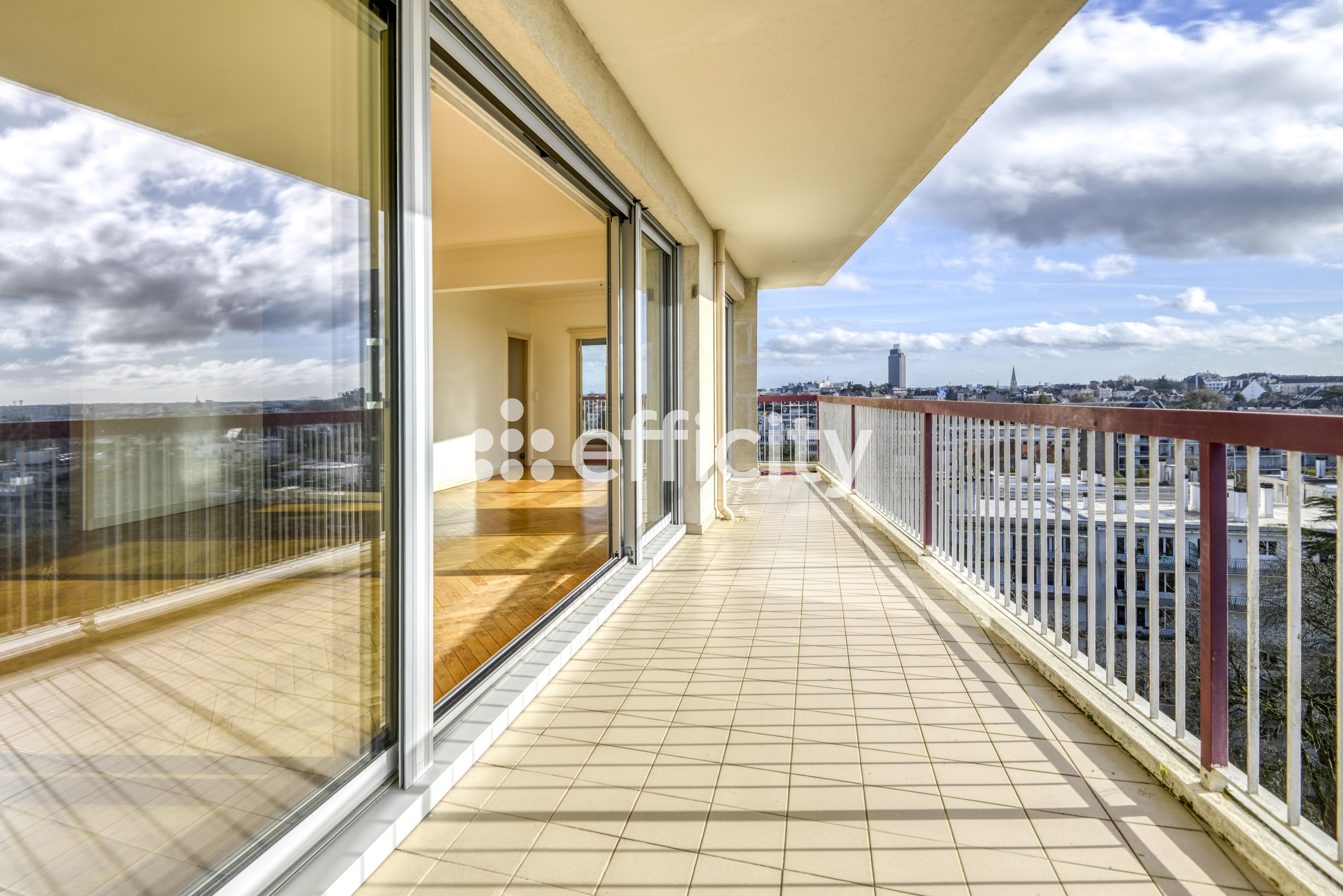 Achat immobilier Appartement 6 pièces  157m2 à Nantes (44000) - Photo n°4
