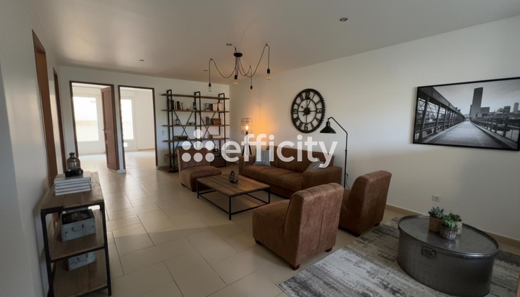 appartement 3 pièces - 59m2 à Carro (13500)