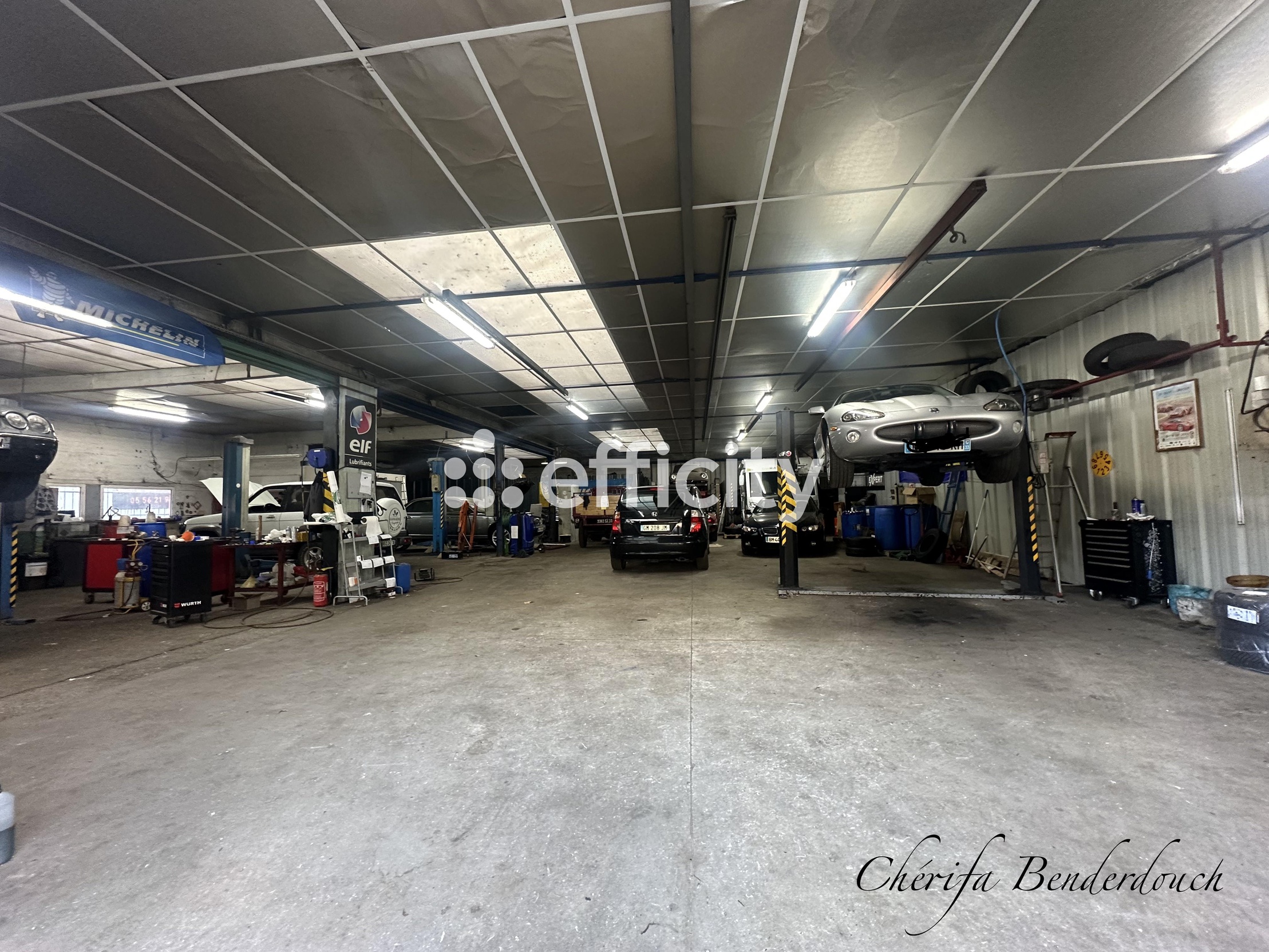 fonds de commerce  - 595m2 à Quinsac (33360)