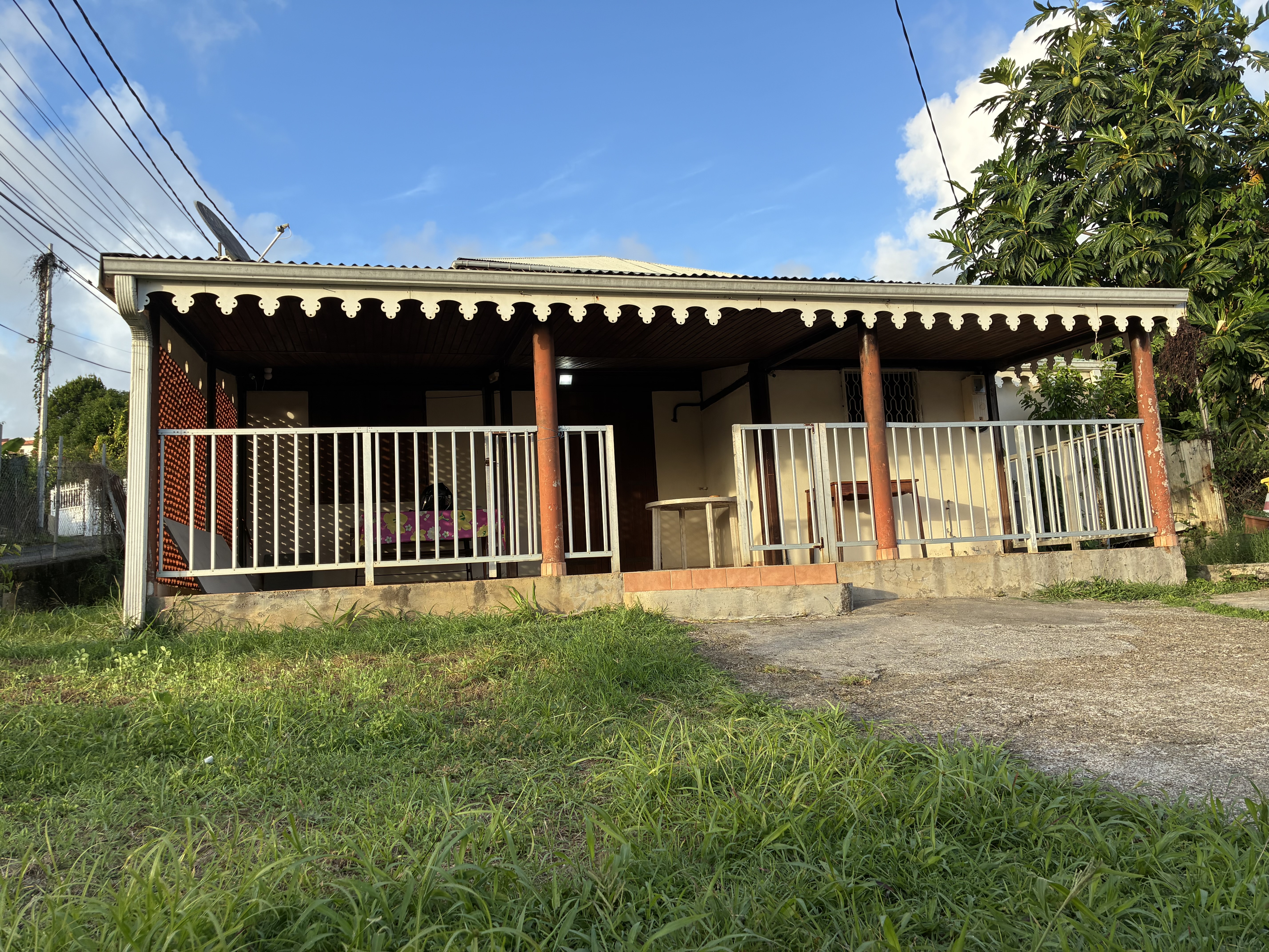Maison 4 pièces 74 m² · à Ducos · 74 m² · 220 000 €
