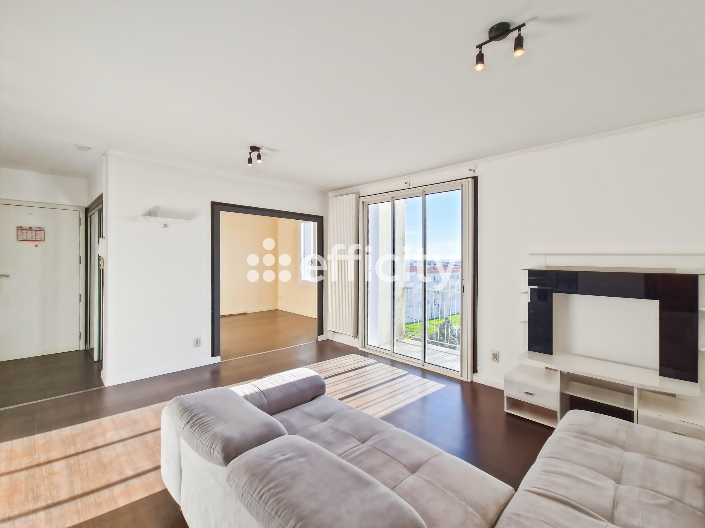 Achat immobilier Appartement 3 pièces  73m2 à Rochefort (17300) - Photo n°5