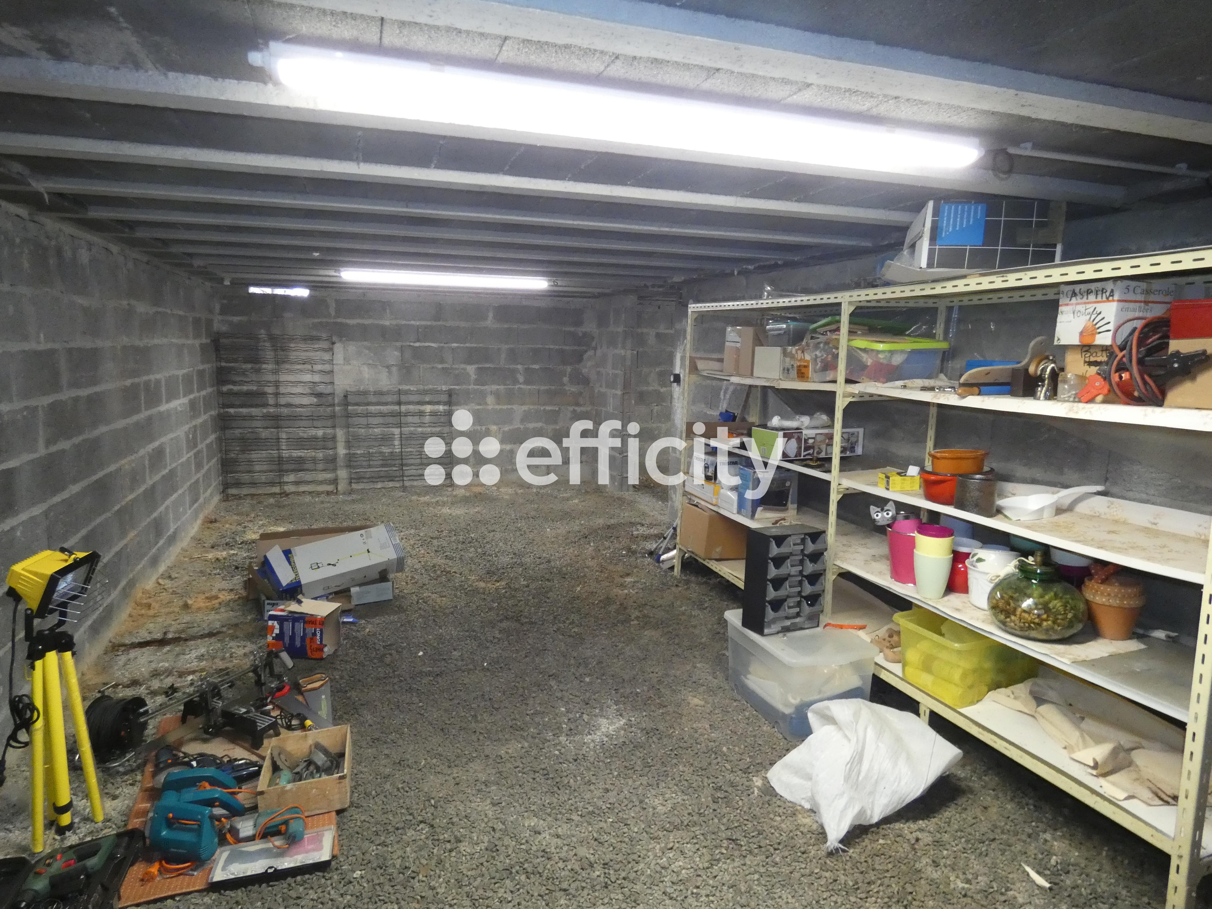 Achat immobilier Maison 4 pièces  91m2 à Gannat (03800) - Photo n°11