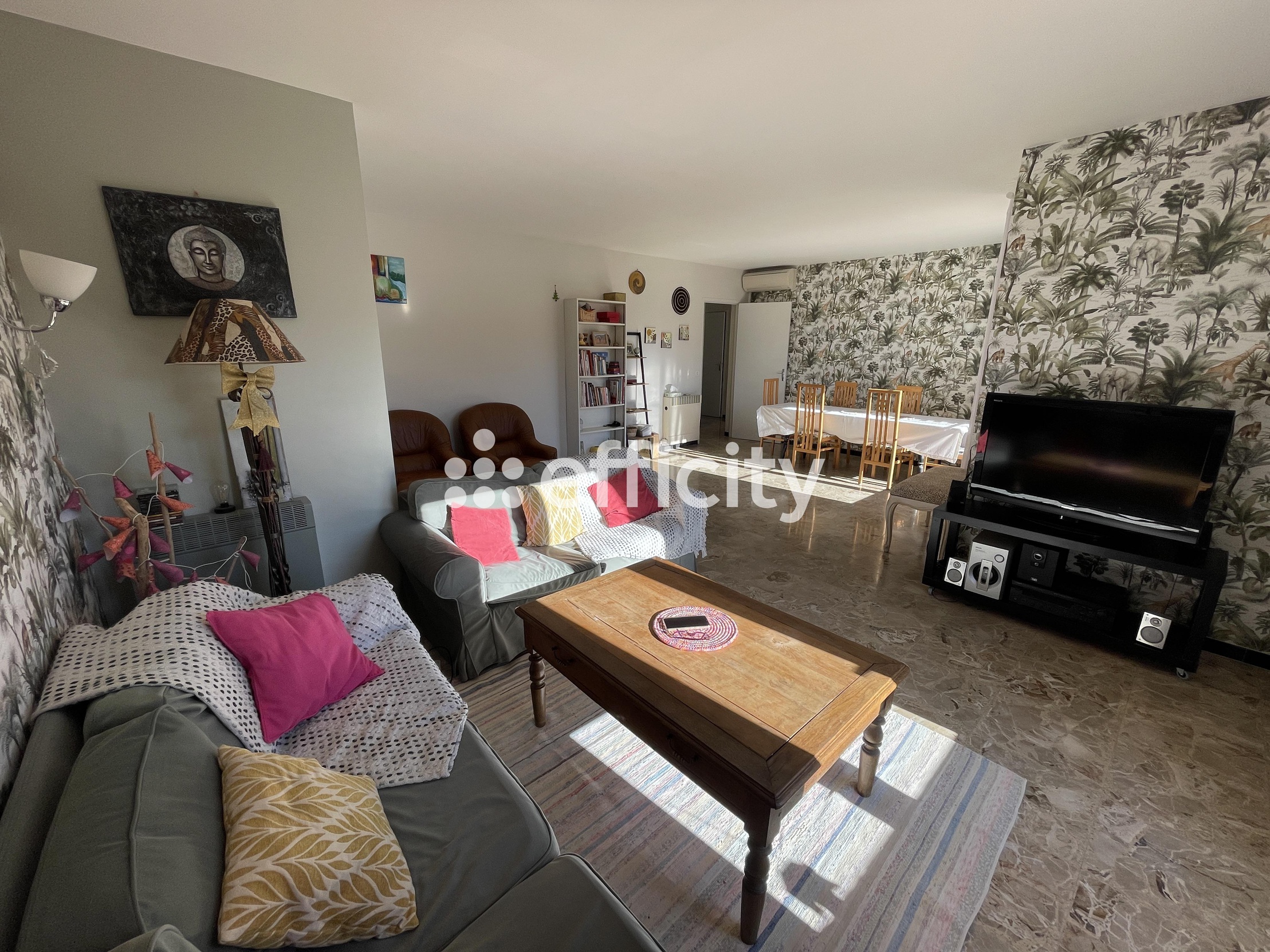 appartement 7 pièces - 157m2 à Apt (84400)