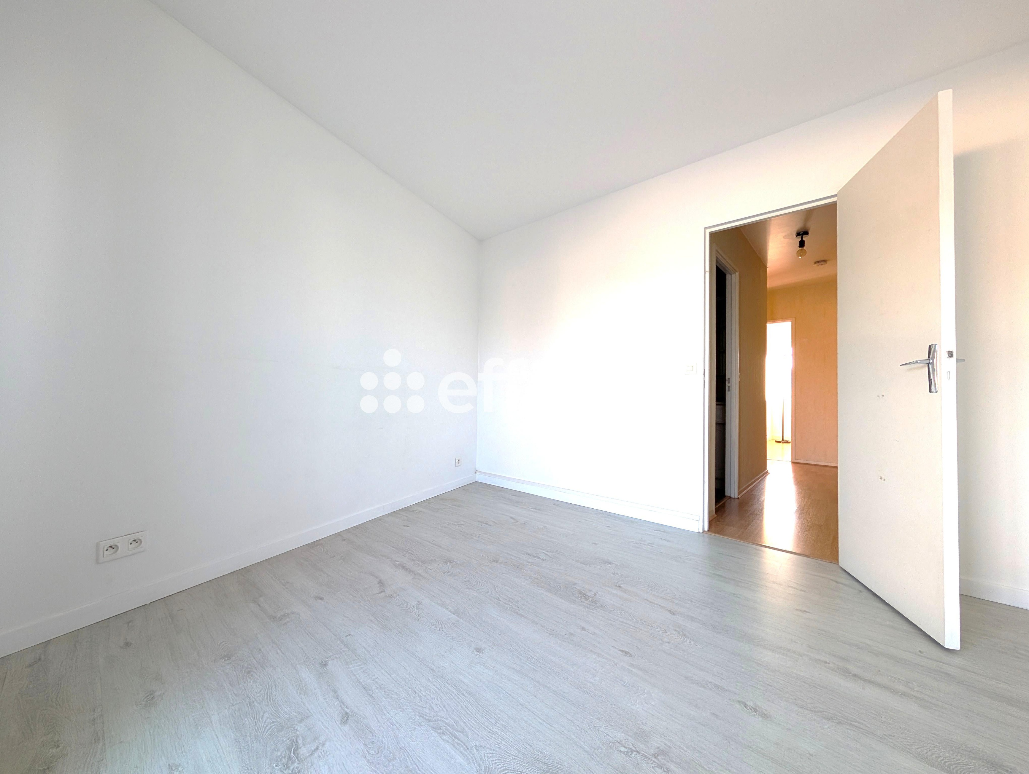 Achat immobilier Appartement 5 pièces  100m2 à Groslay (95410) - Photo n°13