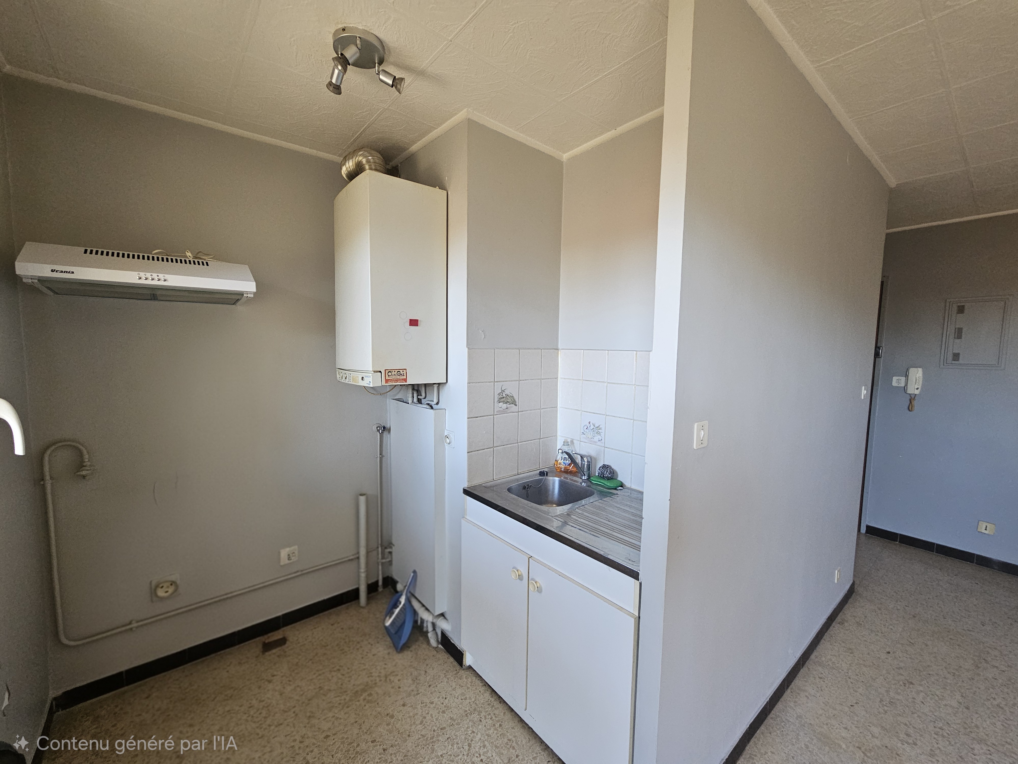 Achat immobilier Appartement 2 pièces  37m2 à Nîmes (30000) - Photo n°4