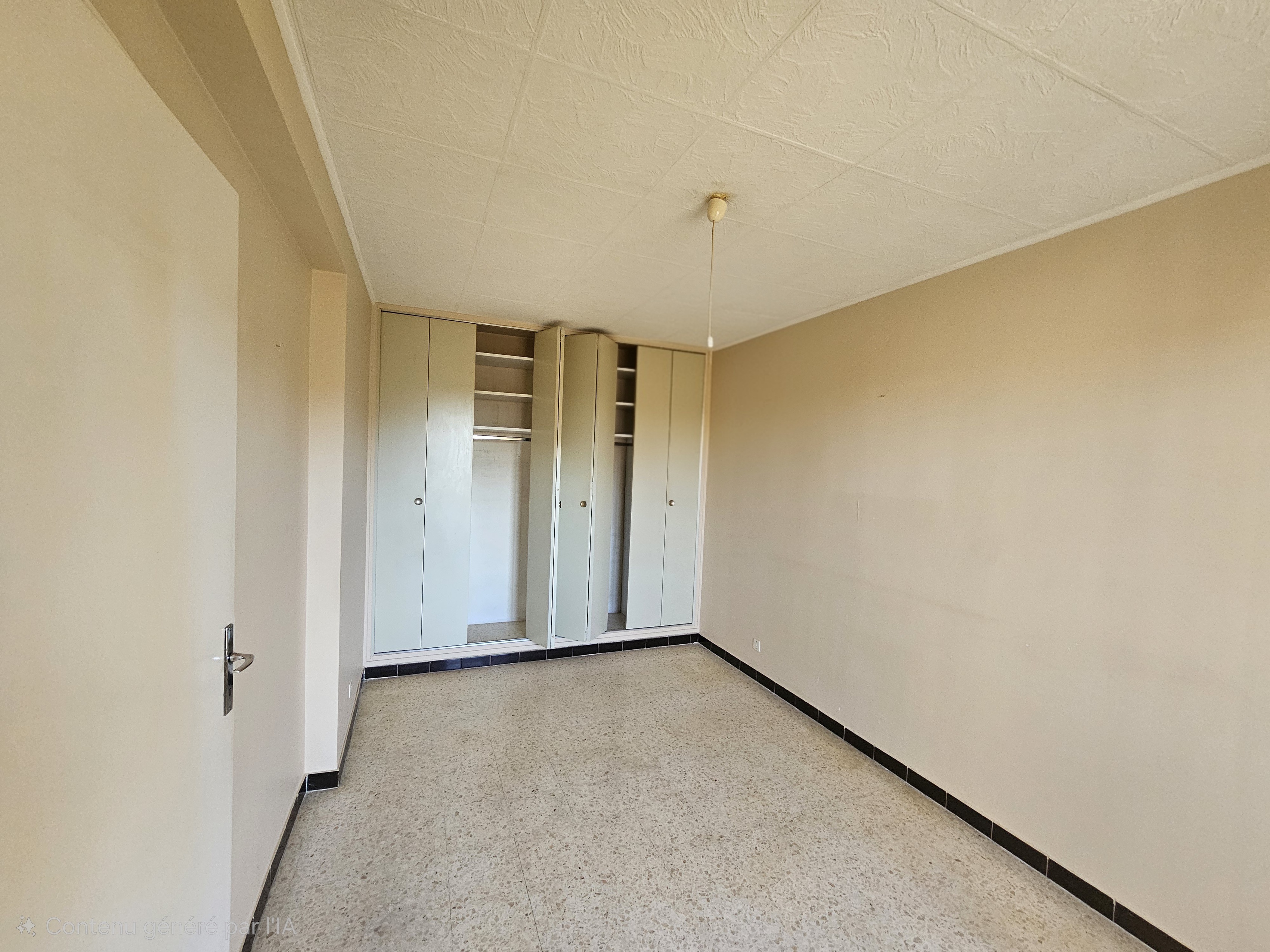 Achat immobilier Appartement 2 pièces  37m2 à Nîmes (30000) - Photo n°5