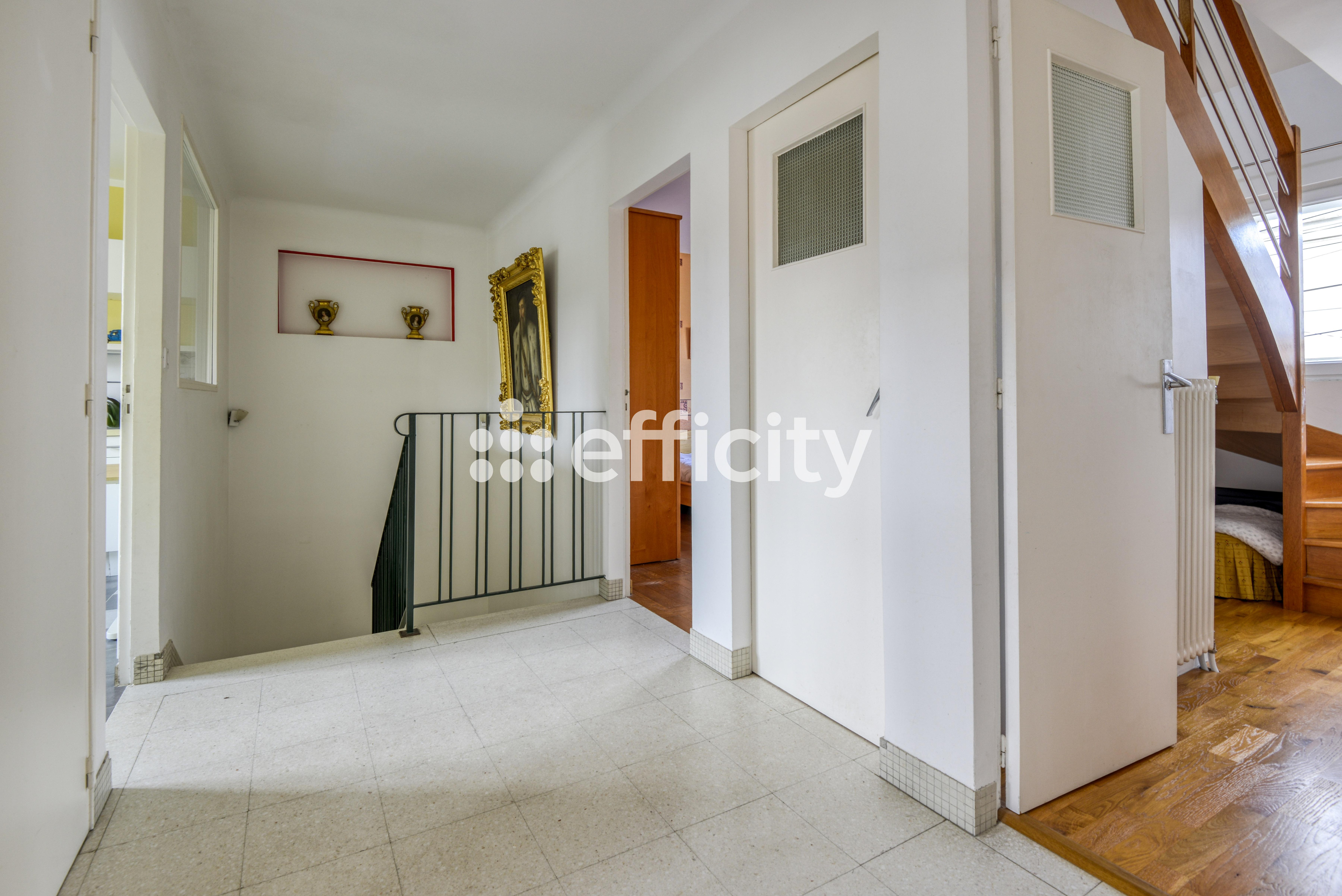 Achat immobilier Maison 7 pièces  170m2 à Nantes (44000) - Photo n°8