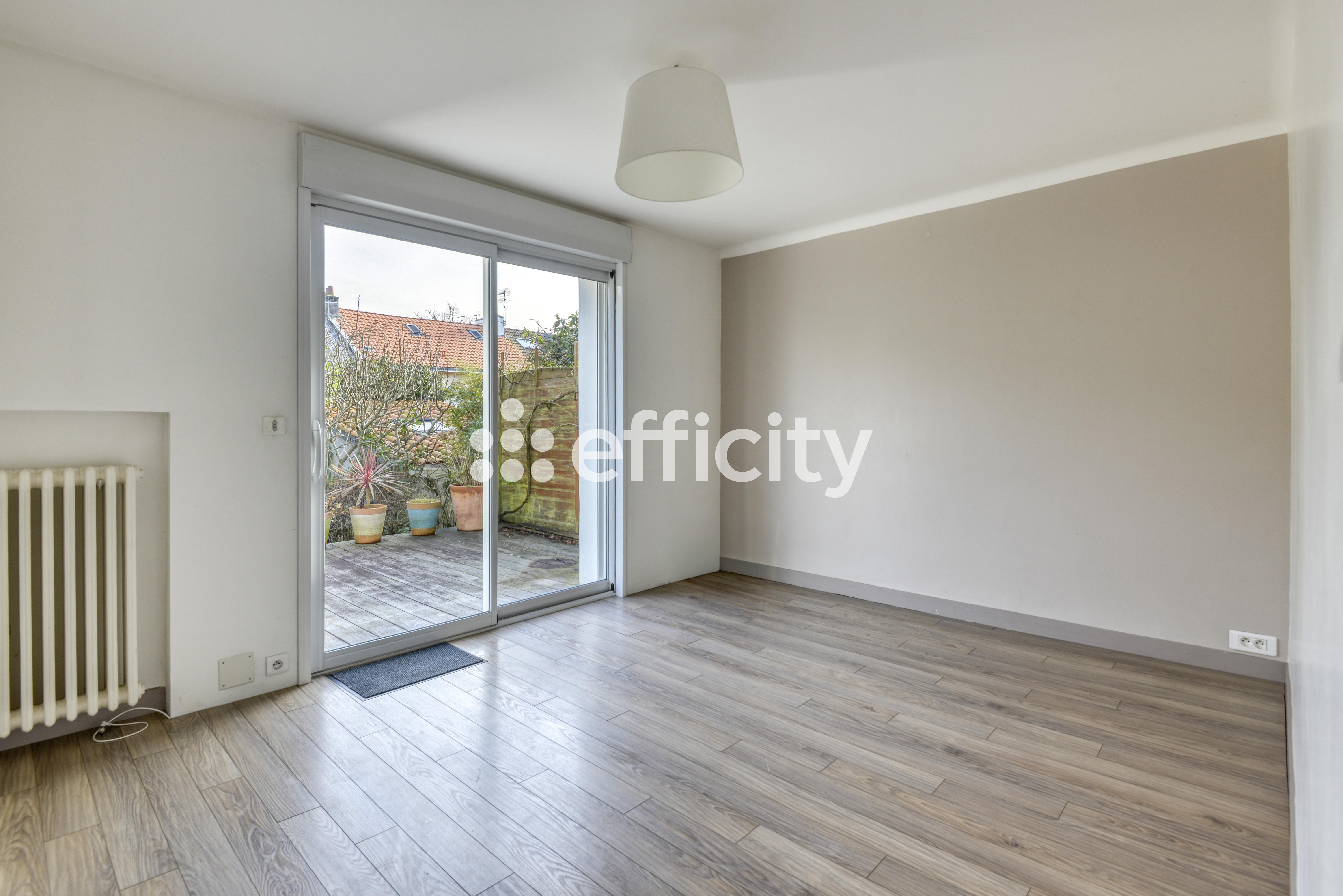 Achat immobilier Maison 7 pièces  170m2 à Nantes (44000) - Photo n°5