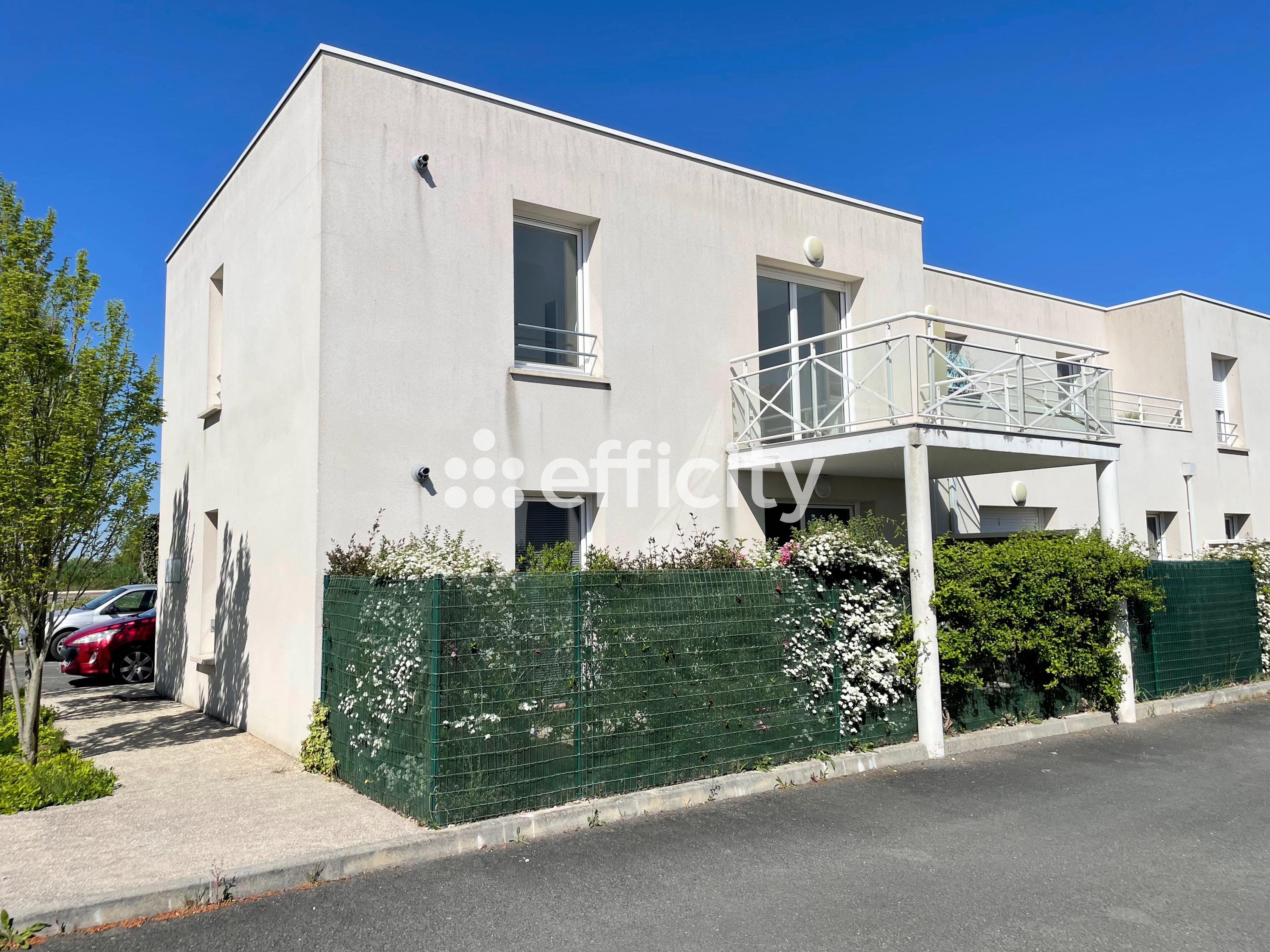 Achat immobilier Appartement 2 pièces  43m2 à Lagord (17140) - Photo n°1