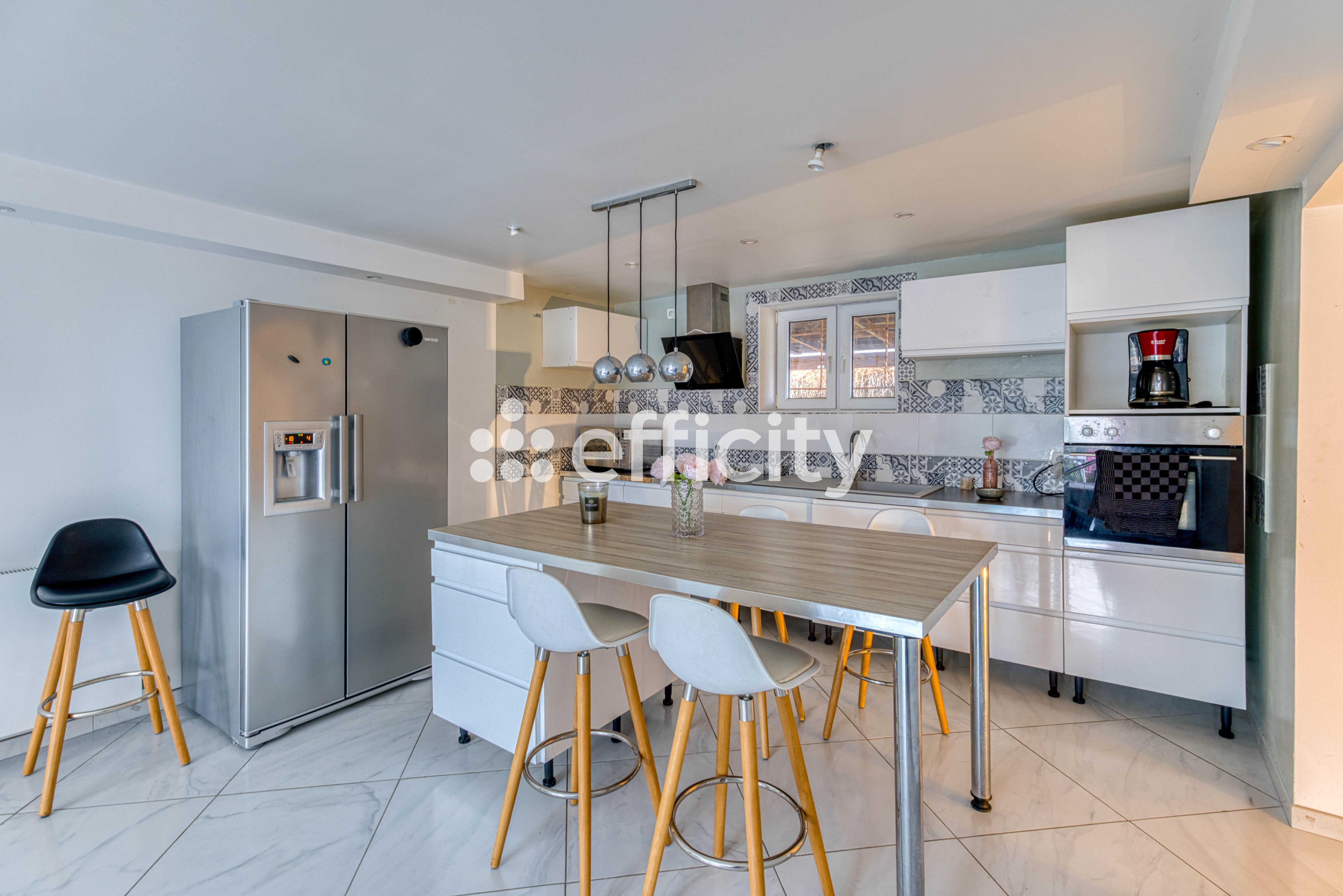 maison 9 pièces - 183m2 à Péronnas (01960)