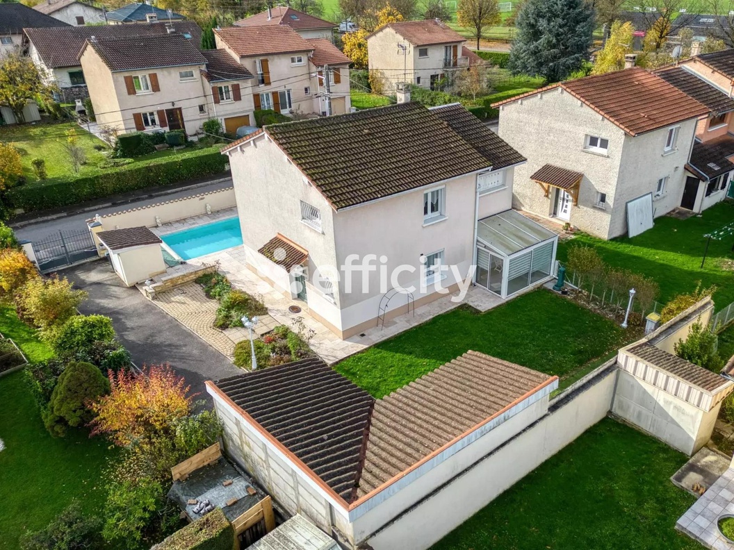 maison 7 pièces - 120m2 à Bourg-en-Bresse (01000)