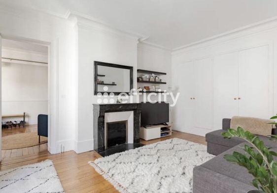 appartement 2 pièces - 53m2 à Paris (75010)