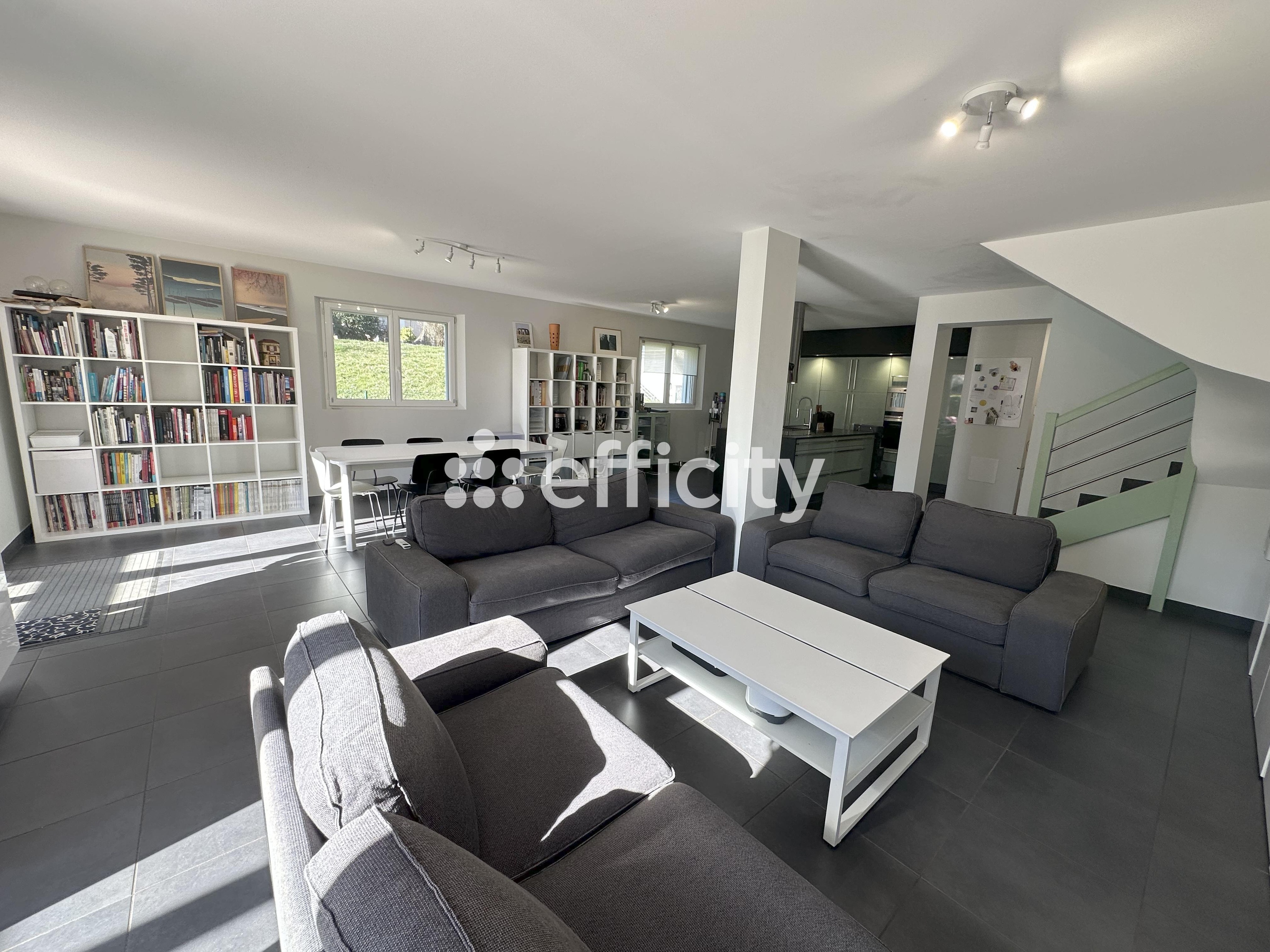 Achat immobilier Maison 5 pièces  139m2 à Péron (01630) - Photo n°1