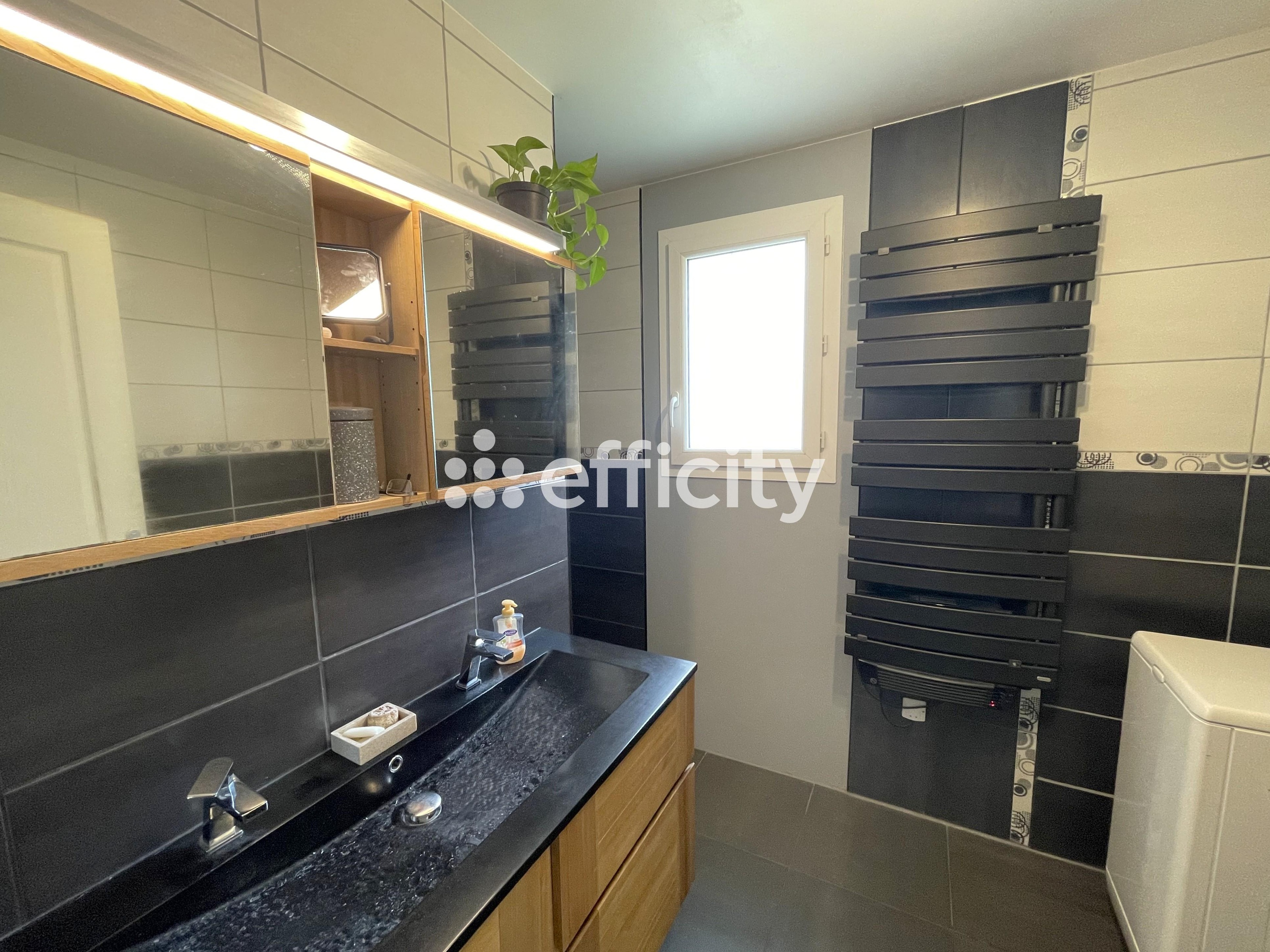 Achat immobilier Maison 4 pièces  80m2 à Laruscade (33620) - Photo n°6