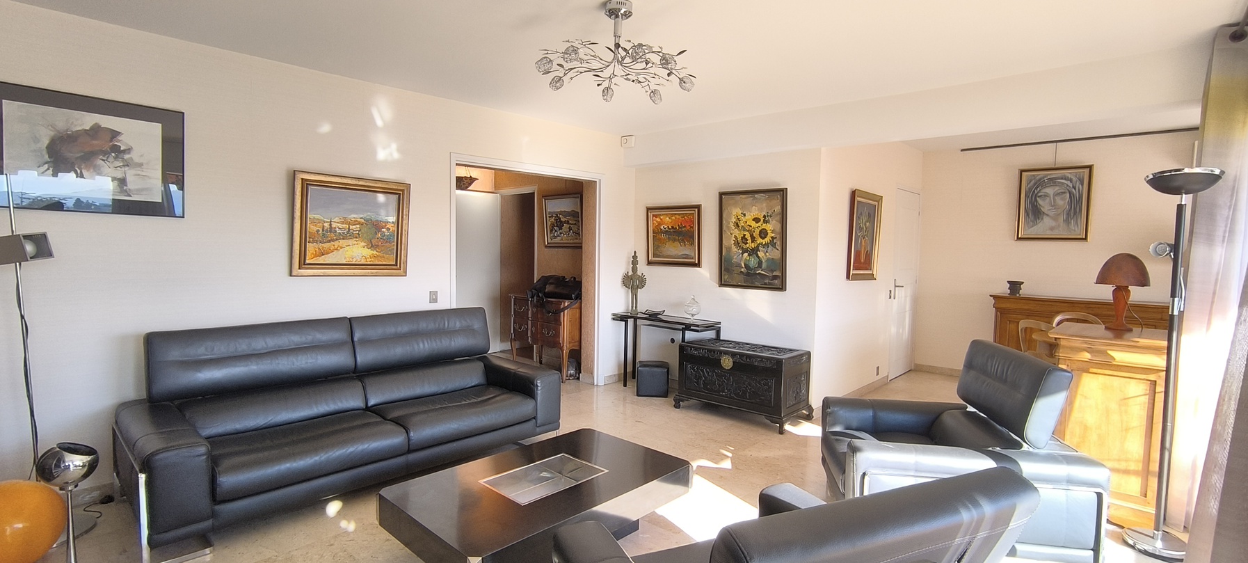 appartement 4 pièces - 96m2 à Marseille (13008)