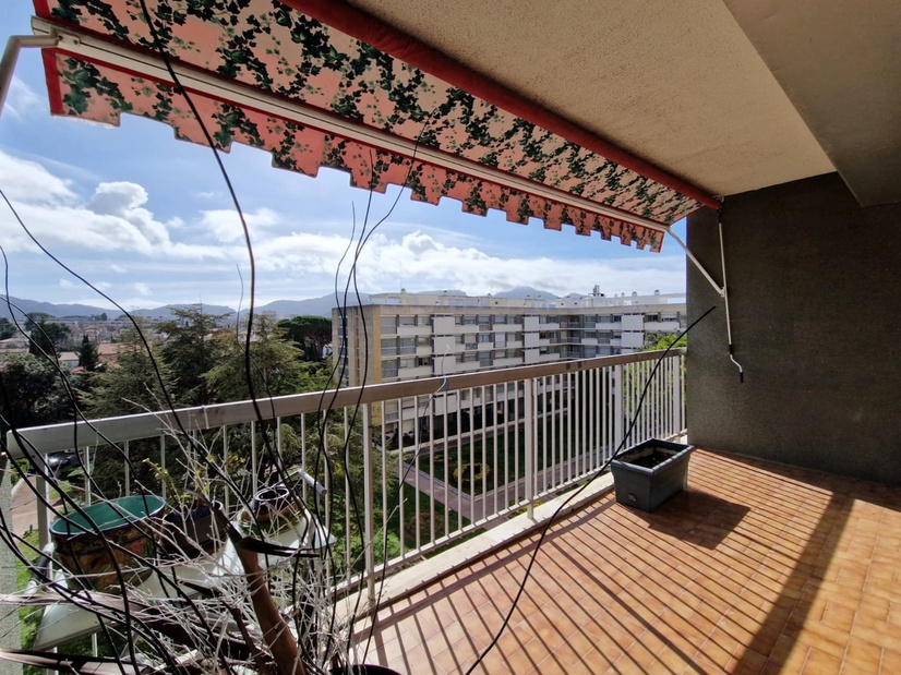 appartement 4 pièces - 96m2 à Marseille (13008)