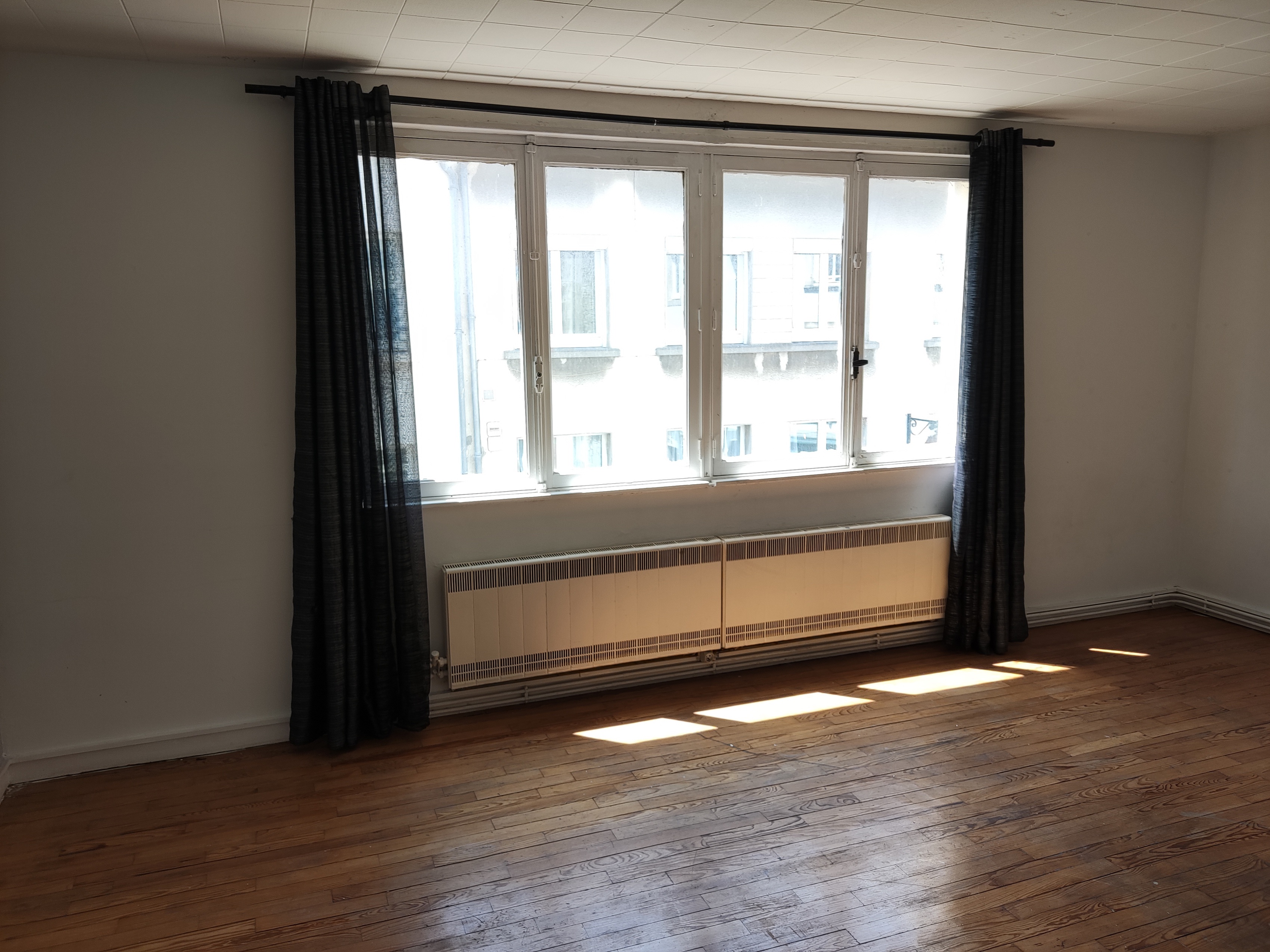 Achat immobilier Appartement 2 pièces  59m2 à Cherbourg-en-Cotentin (50100) - Photo n°1
