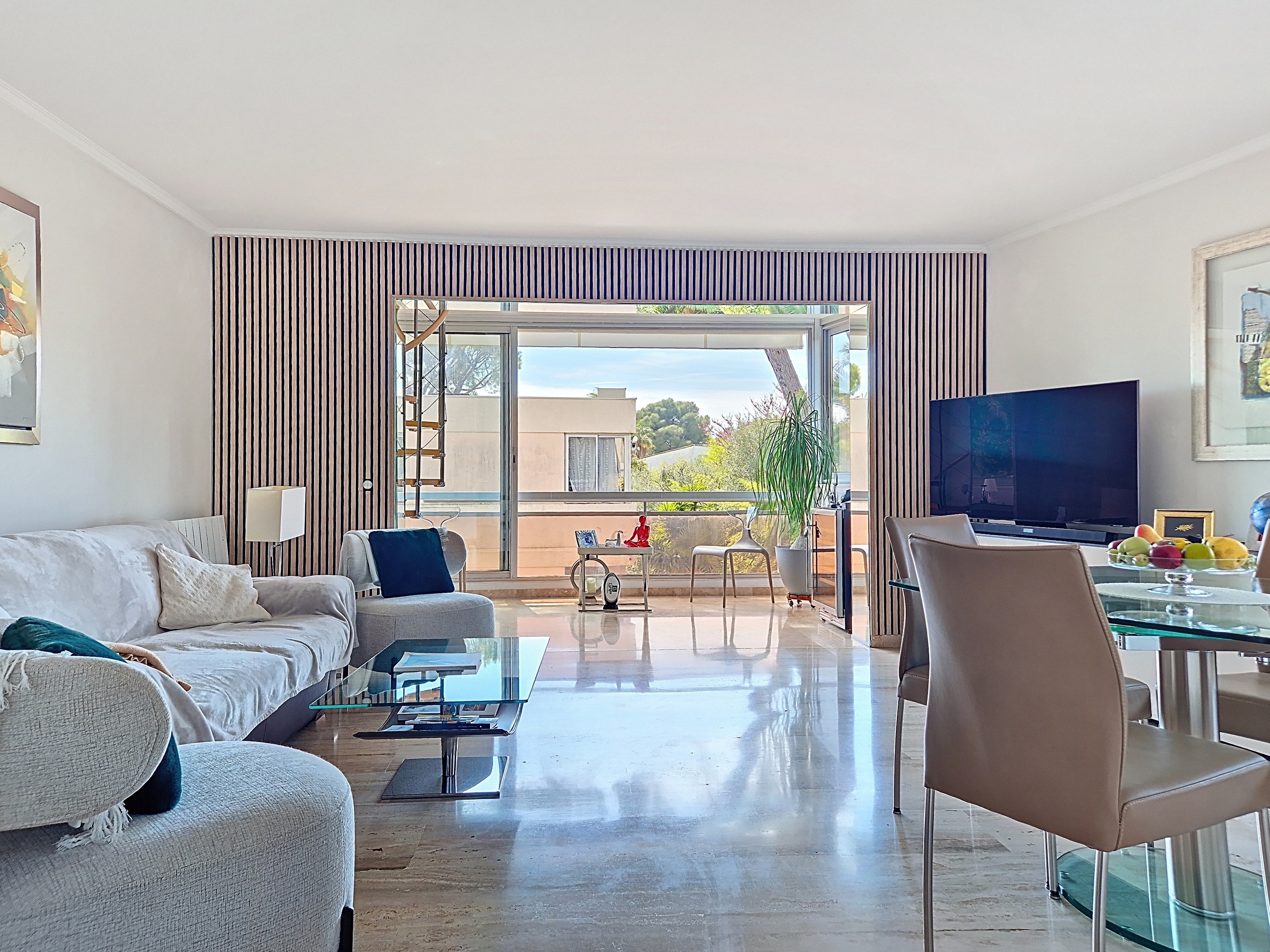 Achat immobilier Appartement 2 pièces  65m2 à Cannes (06400) - Photo n°5