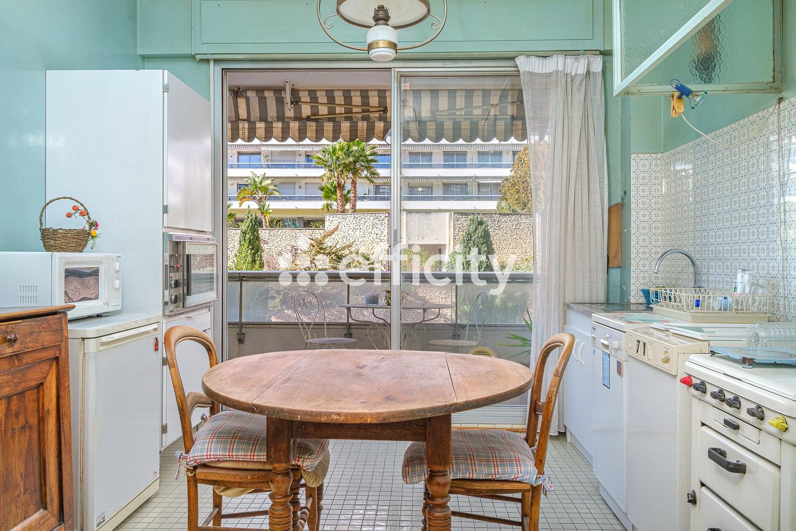 Achat immobilier Appartement 3 pièces  92m2 à Marseille (13008) - Photo n°11