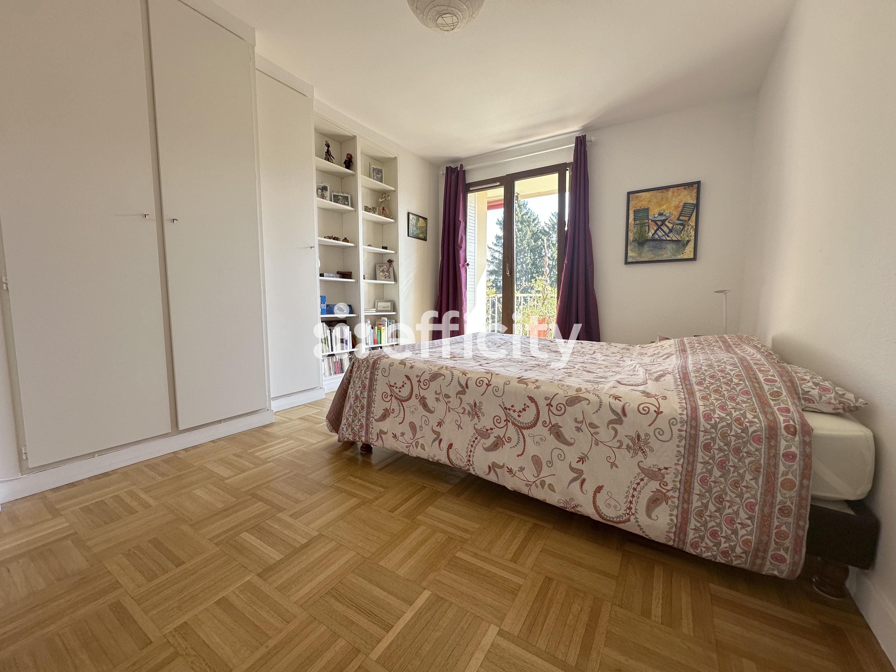 Achat immobilier Appartement 3 pièces  86m2 à Divonne-les-Bains (01220) - Photo n°6